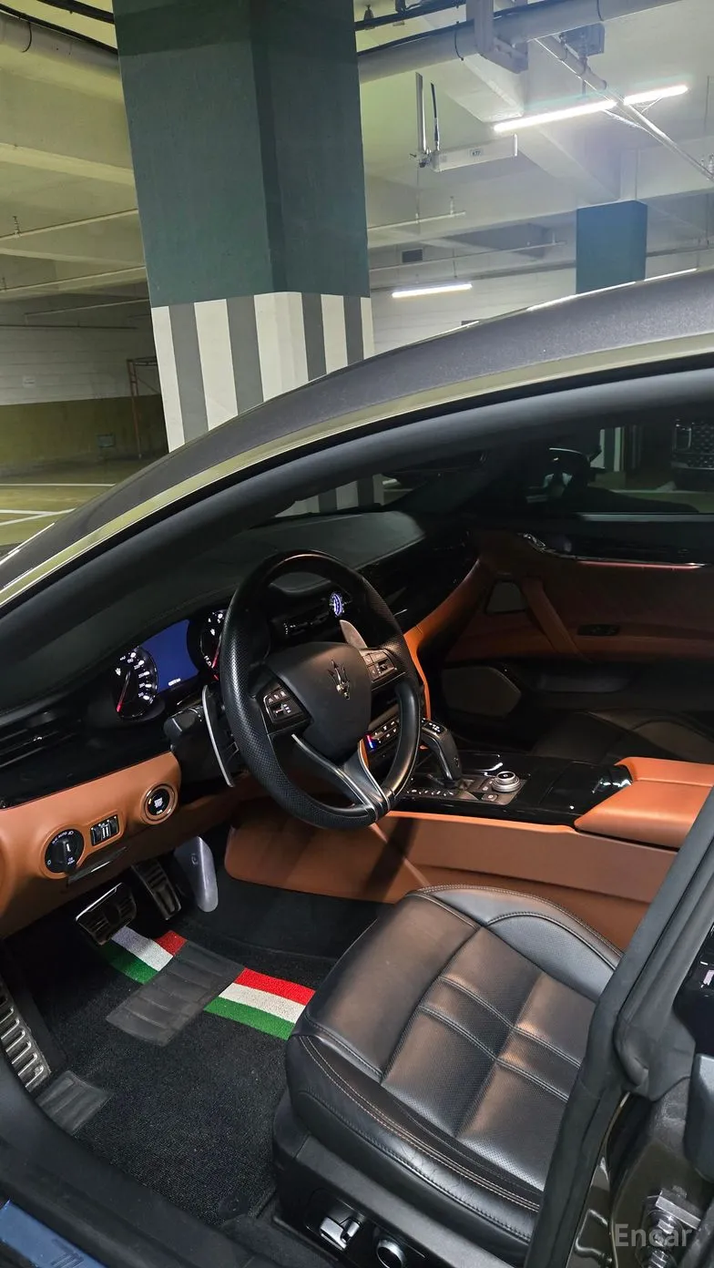 Maserati Quattroporte превью 5
