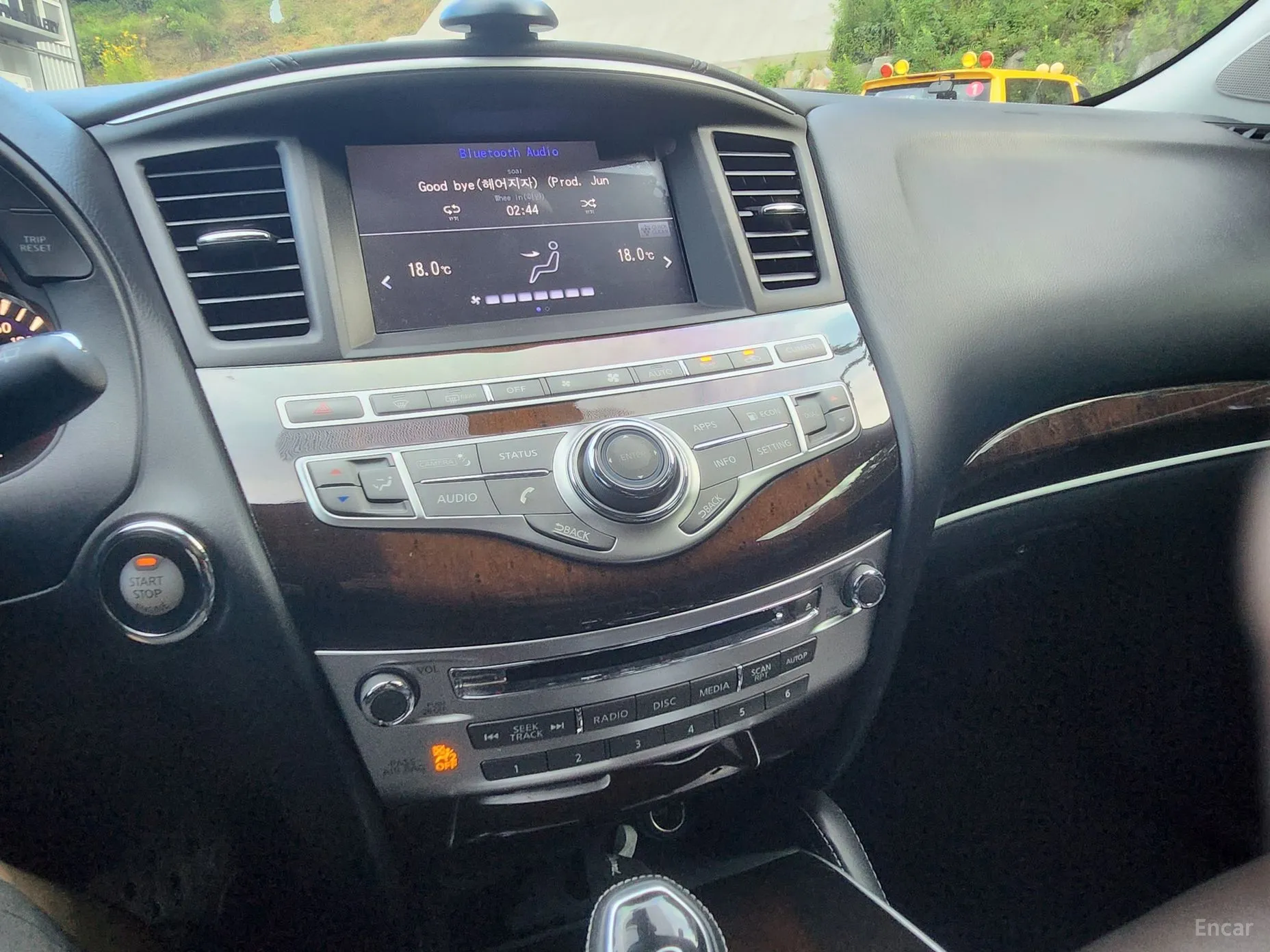 Infiniti QX60 превью 7