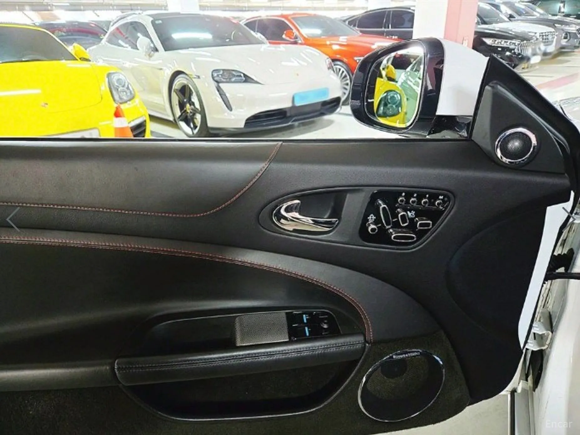 Jaguar XKR превью 19