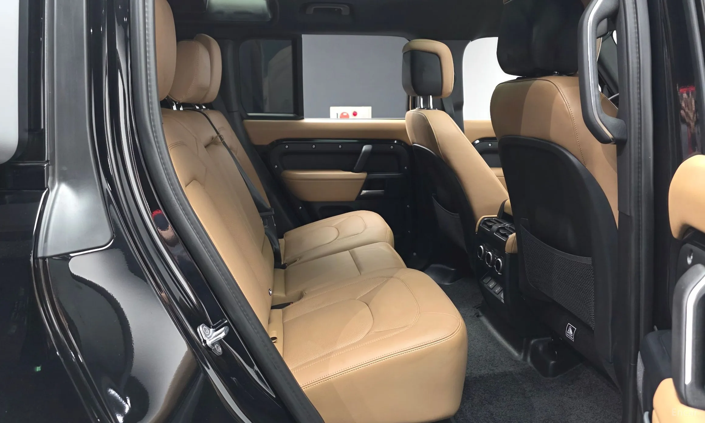 Land Rover Defender (L663) превью 12