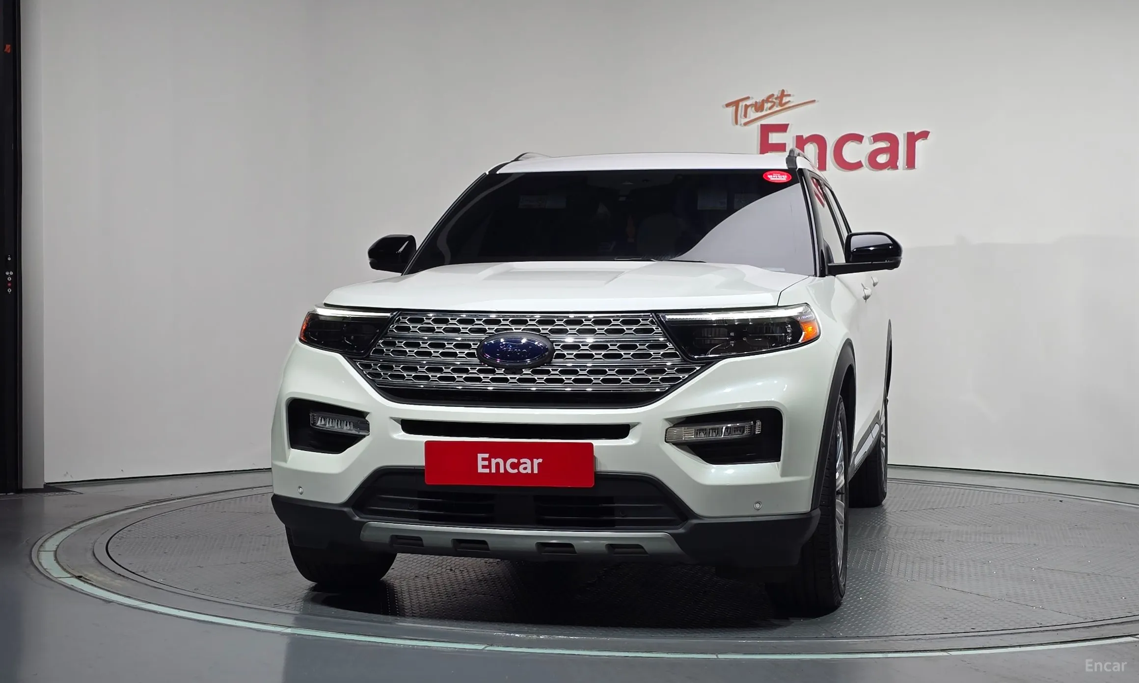 Ford Explorer 6th Generation превью 3