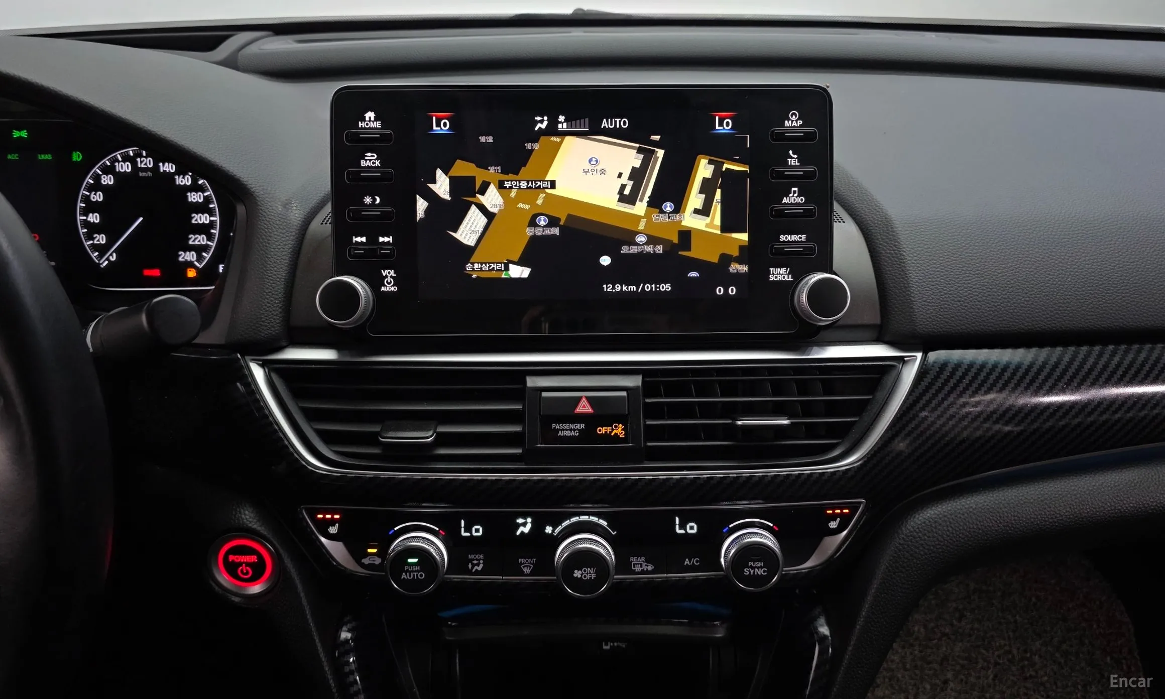 Honda Accord 10th Generation превью 14
