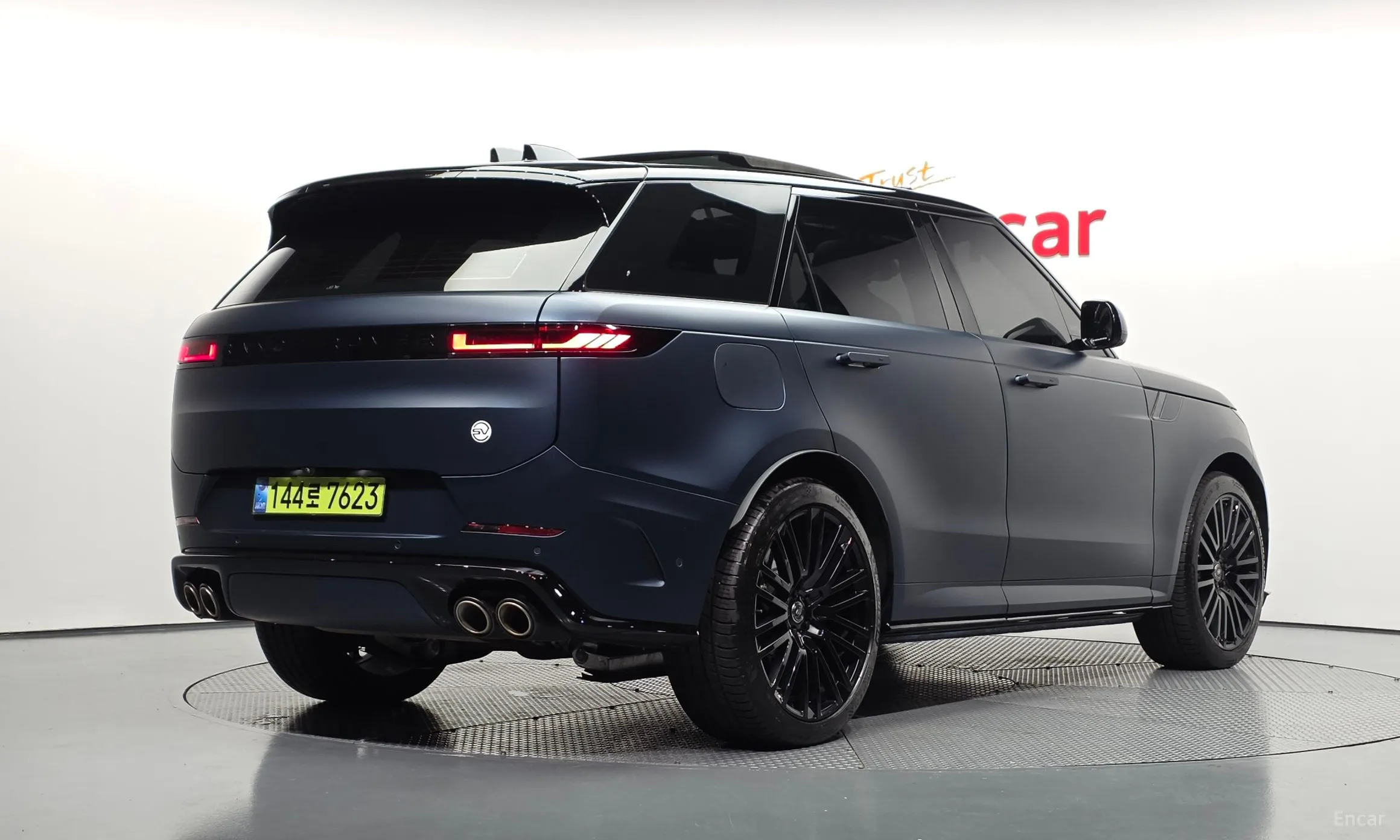 Land Rover Range Rover Sport 3rd Generation