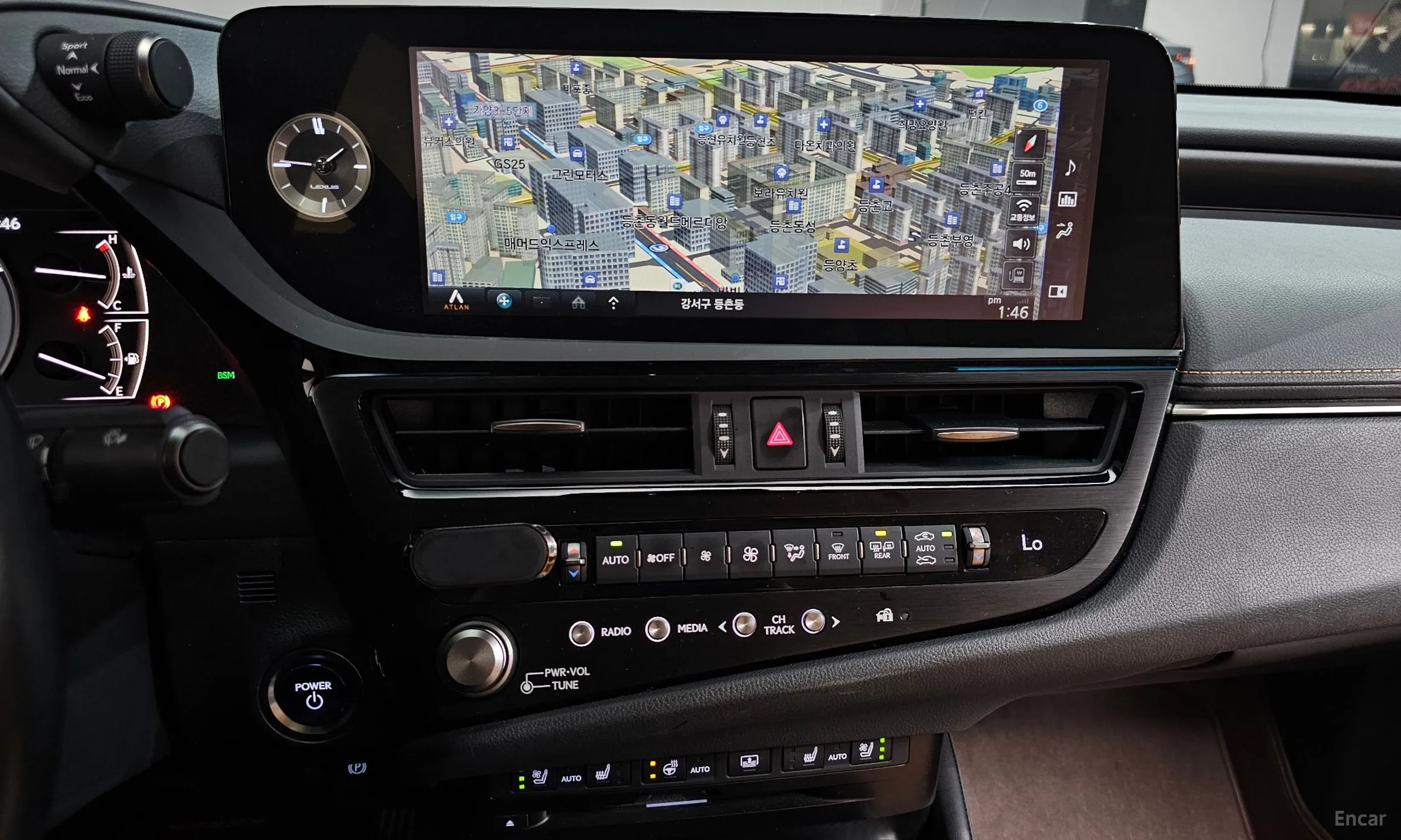 Lexus ES300h 7th Generation превью 14