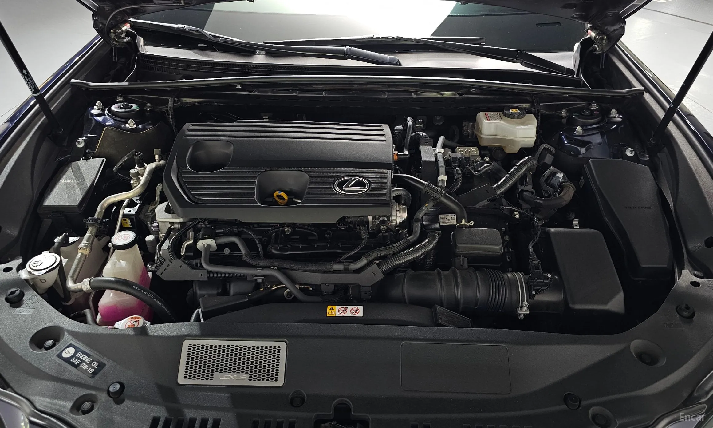 Lexus ES300h 7th Generation превью 6