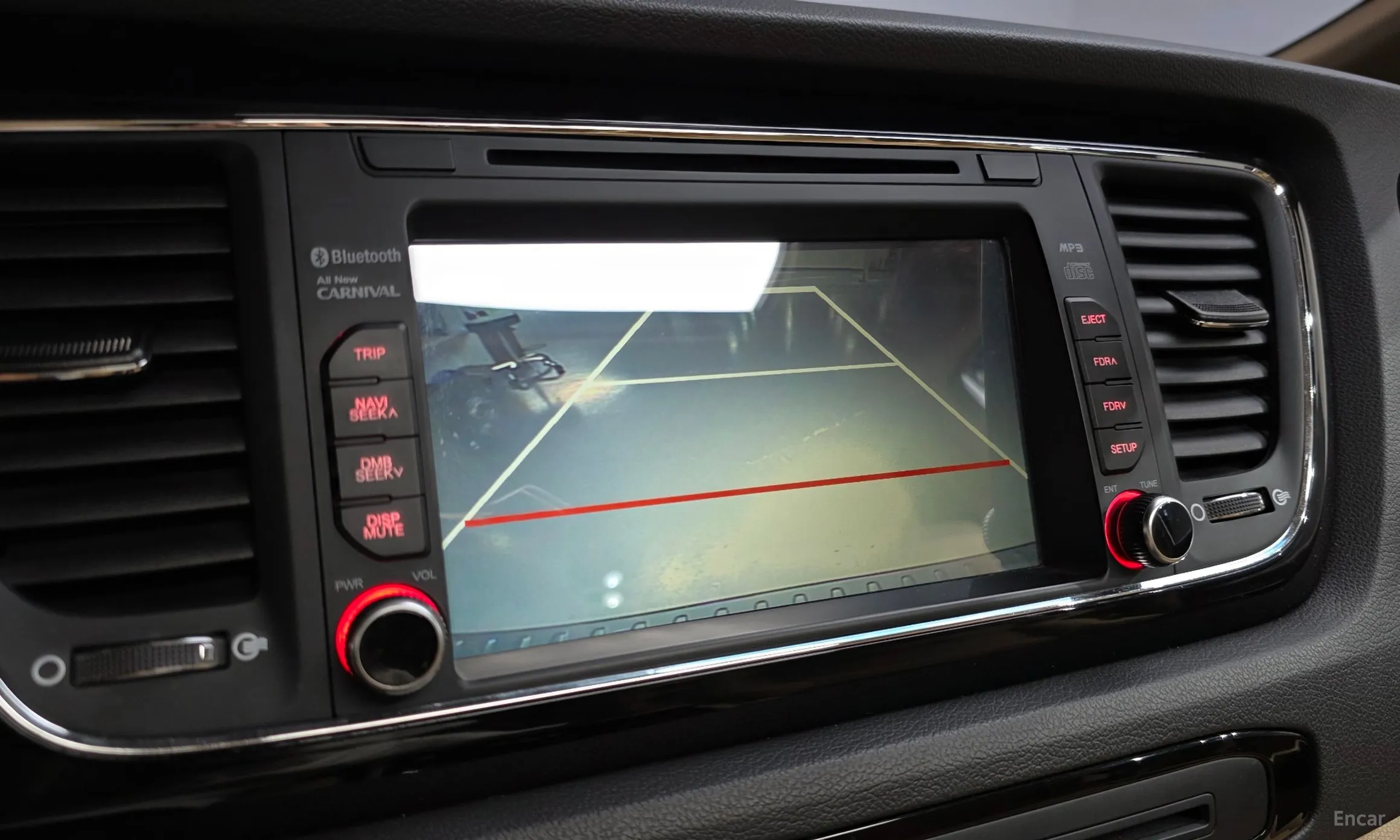 Kia Carnival превью 14