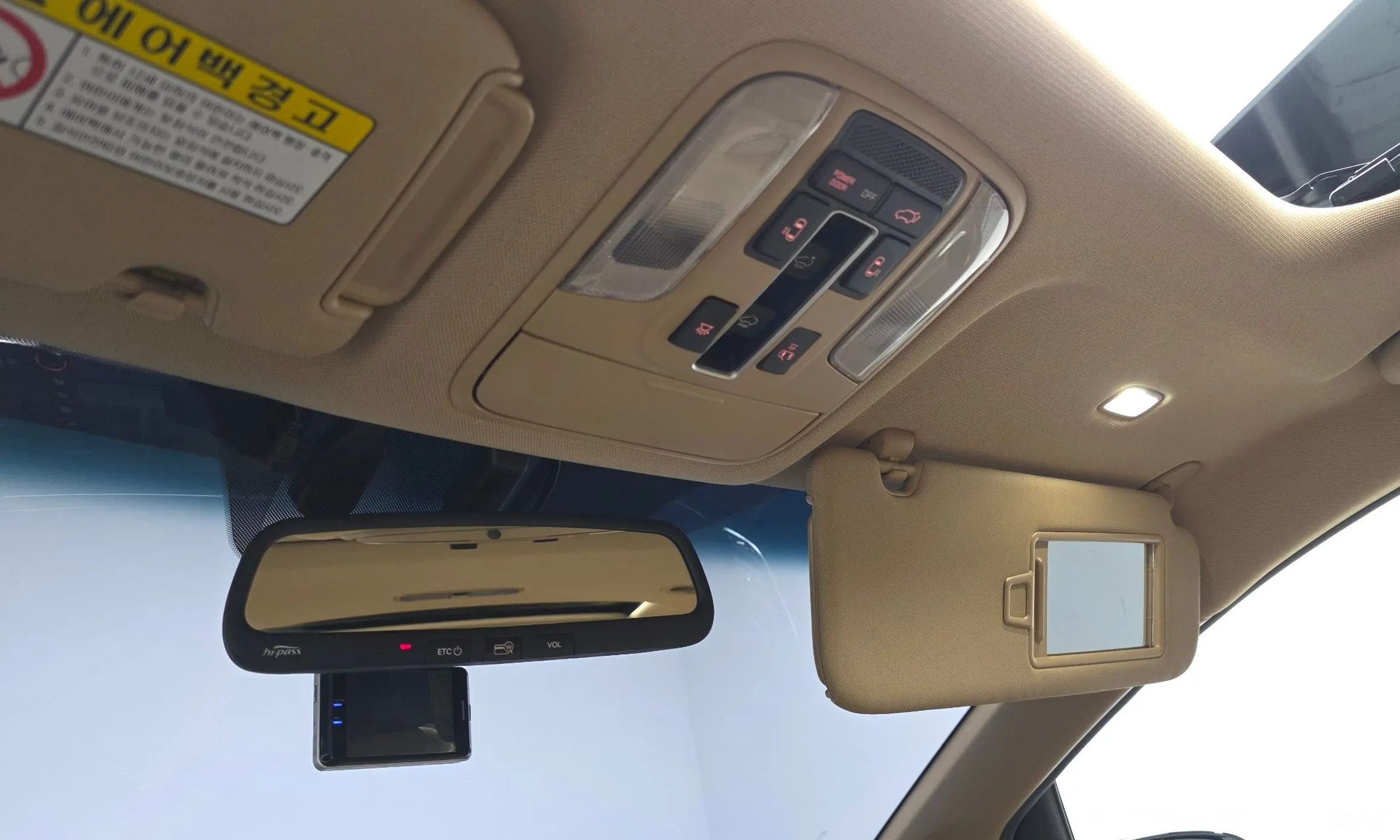 Kia Carnival превью 19