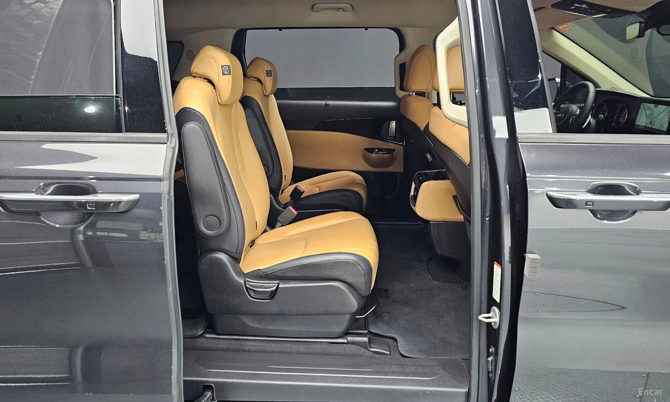 Kia Carnival Gen 4 превью 12