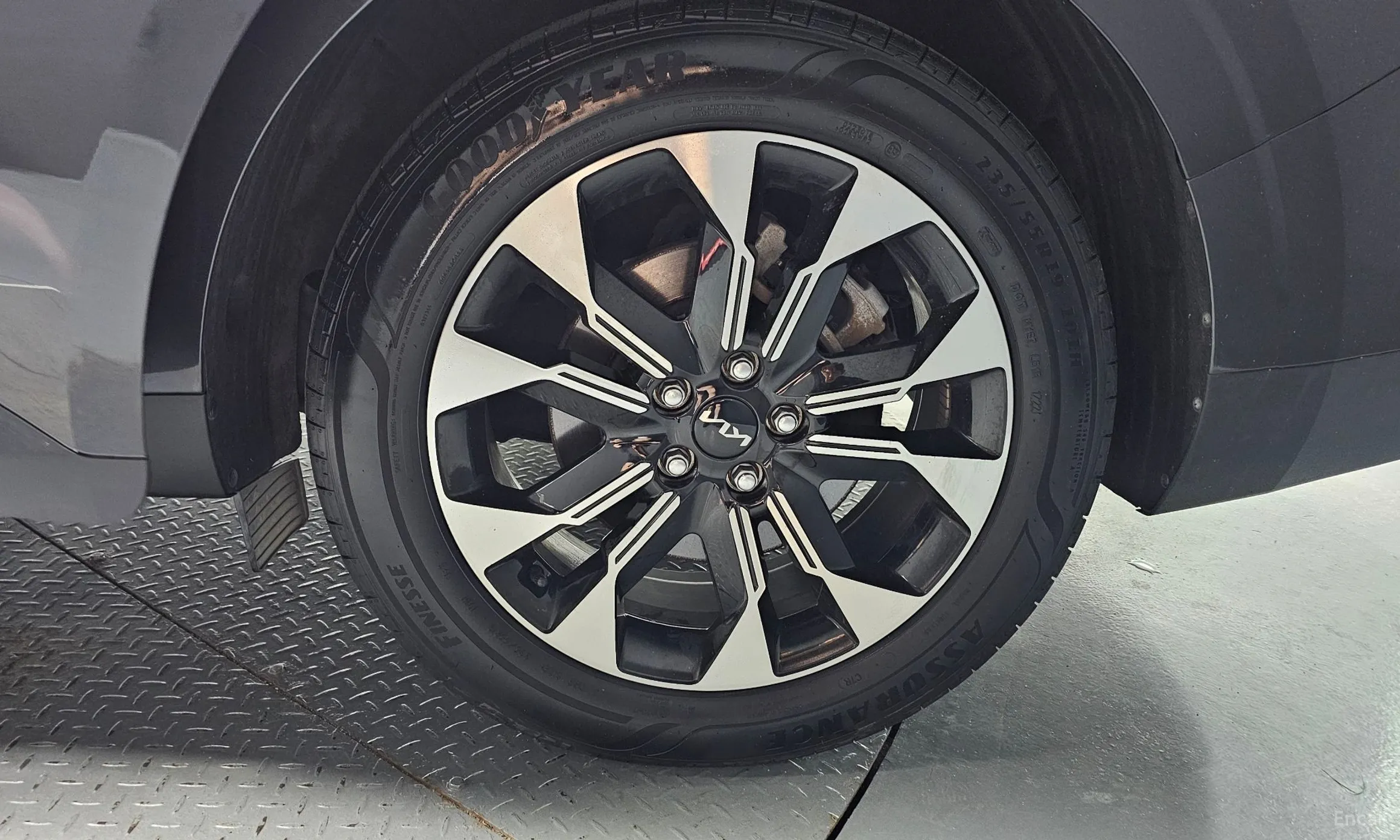 Kia Carnival Gen 4 превью 5