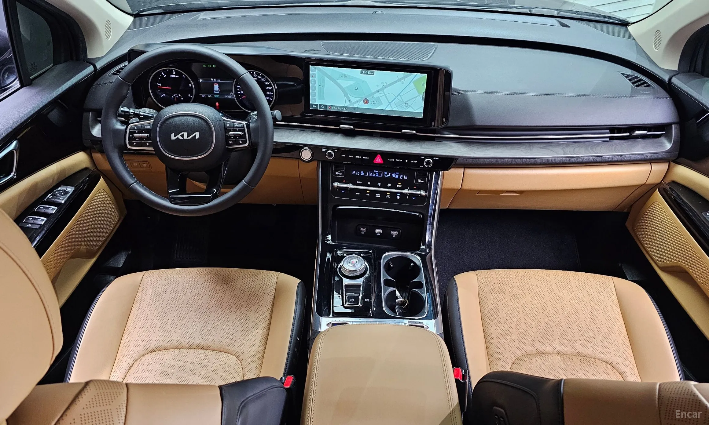 Kia Carnival Gen 4 превью 7