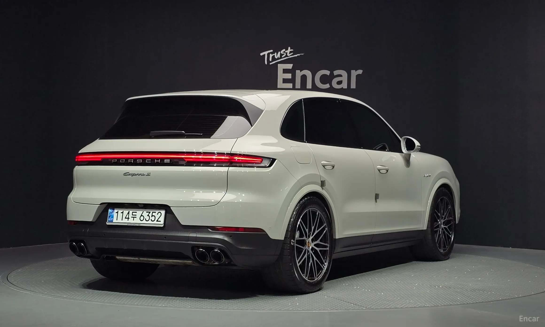 Porsche Cayenne (PO536)