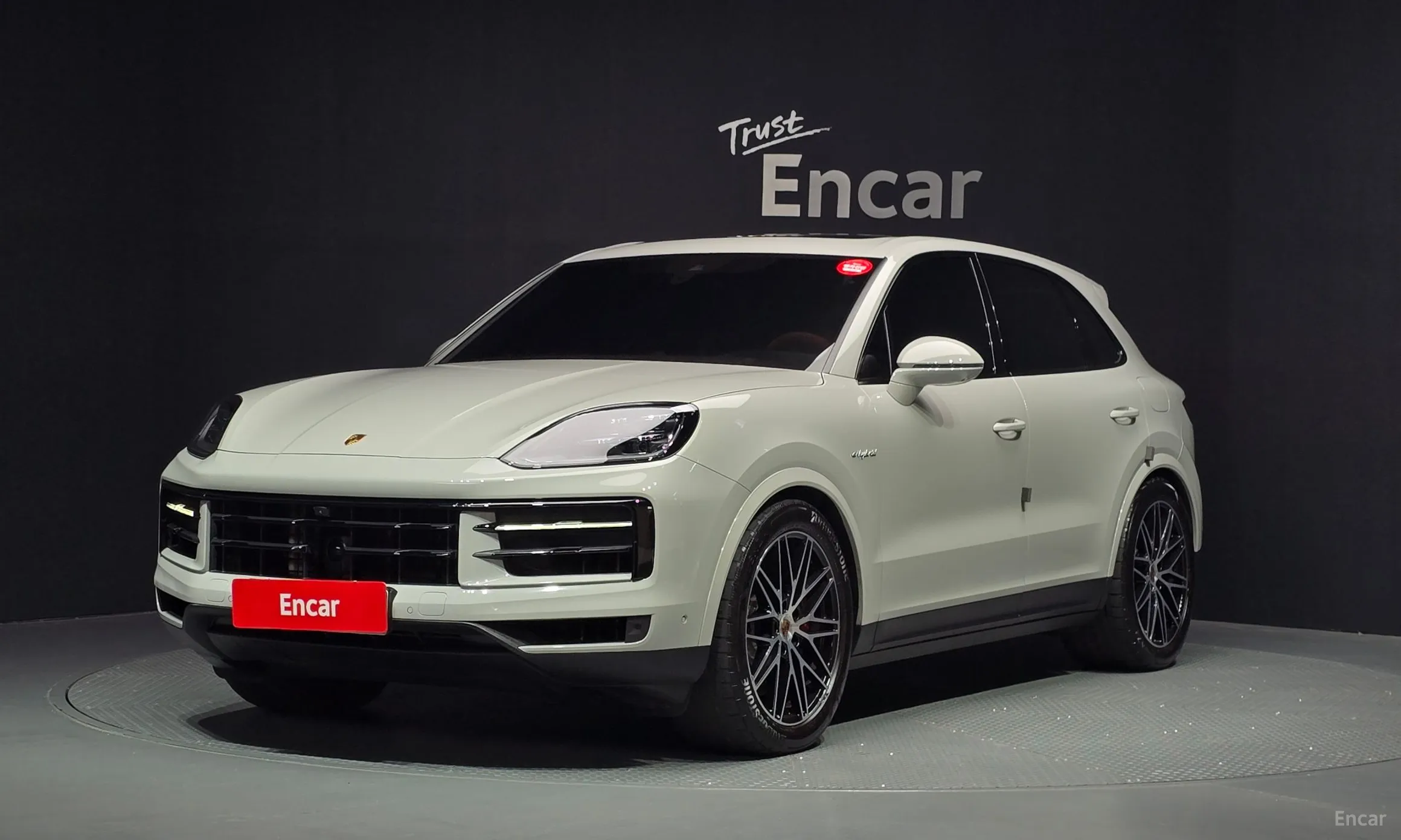 Porsche Cayenne (PO536) превью 3