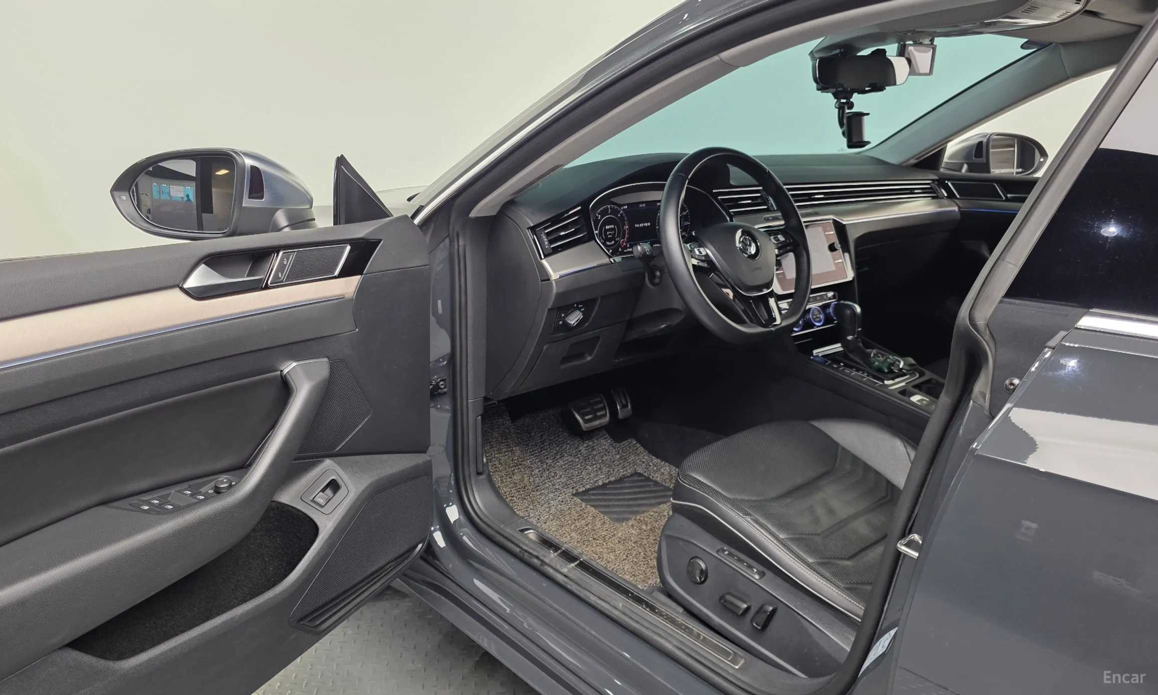 Volkswagen Ateon превью 10