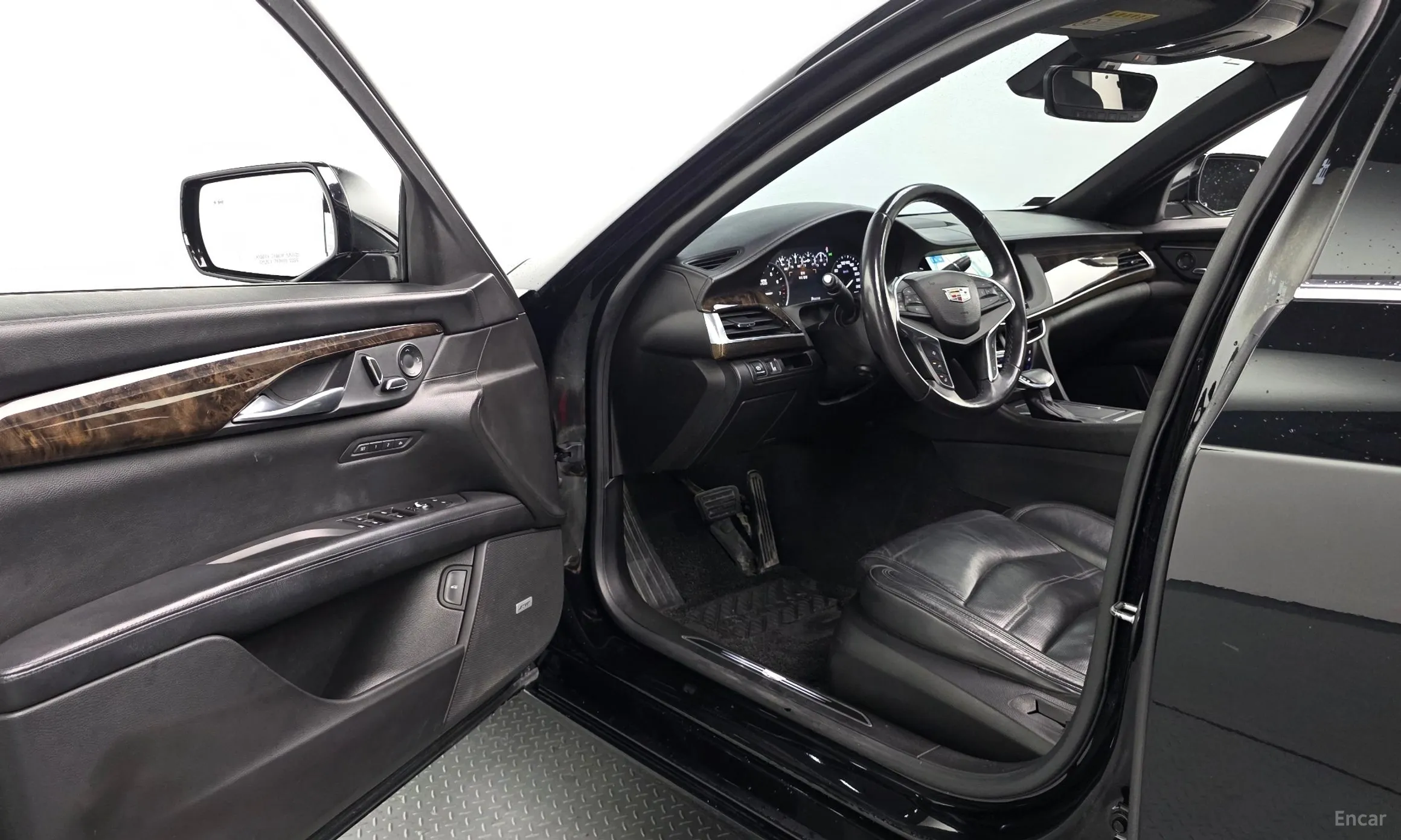 Cadillac CT6 превью 10