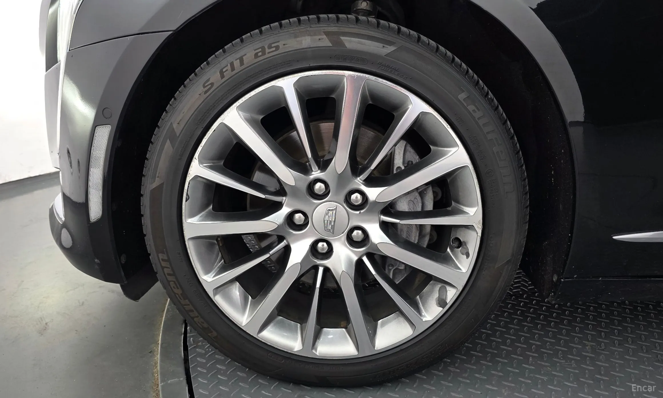 Cadillac CT6 превью 5