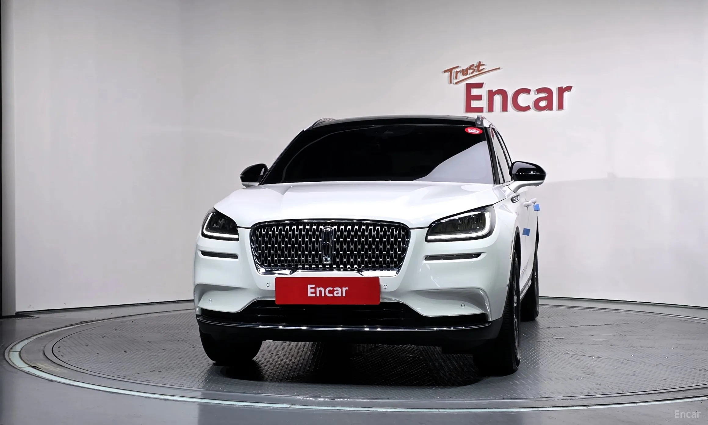 Lincoln Corsair превью 3