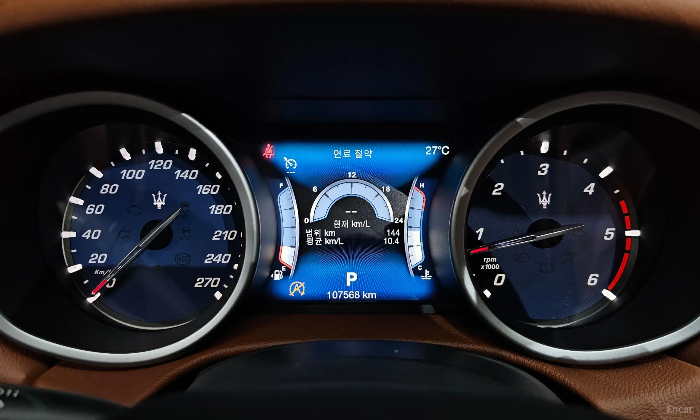 Maserati Ghibli превью 8