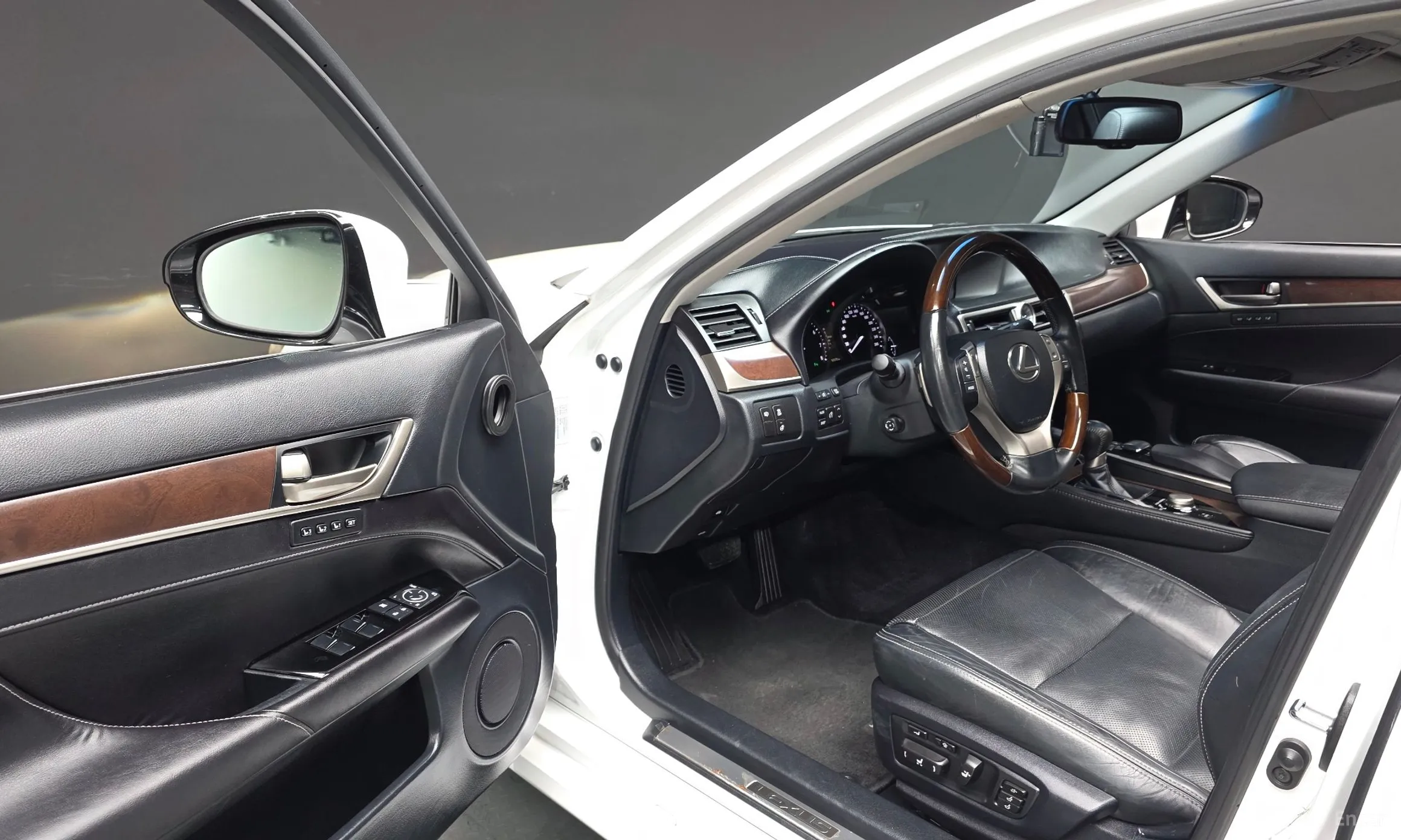 Lexus New GS350 превью 10
