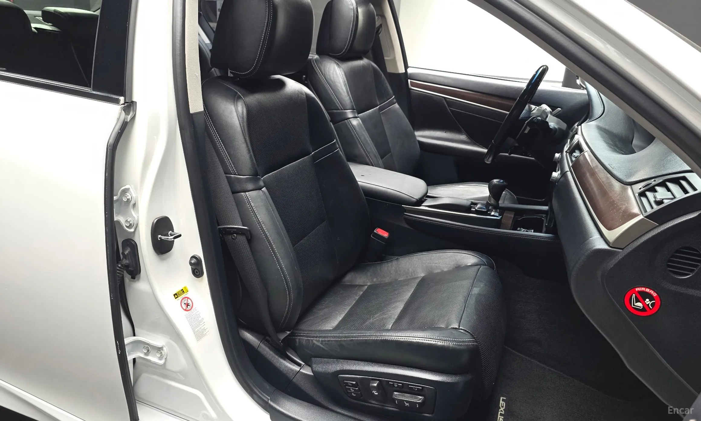 Lexus New GS350 превью 11