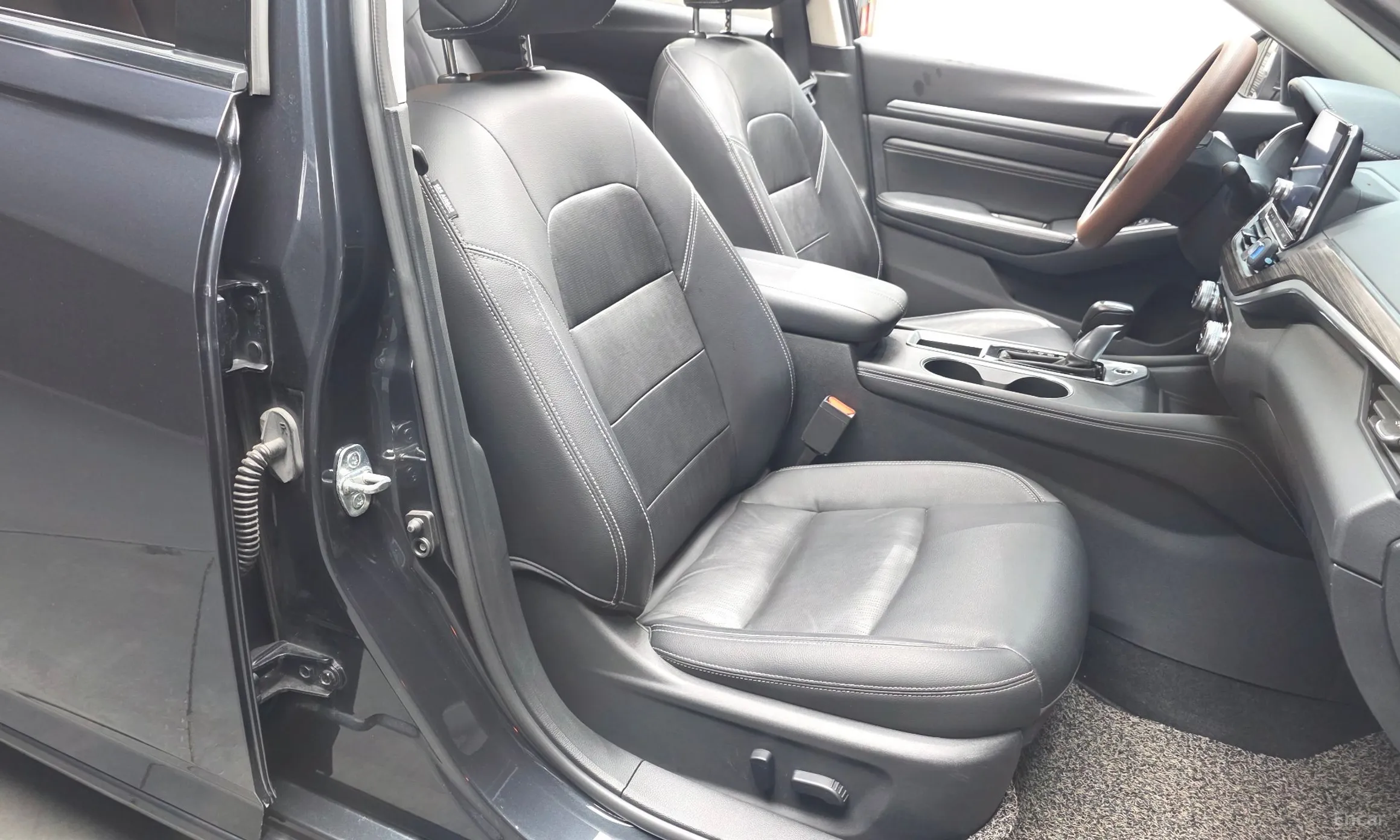 Nissan Altima (L34) превью 11