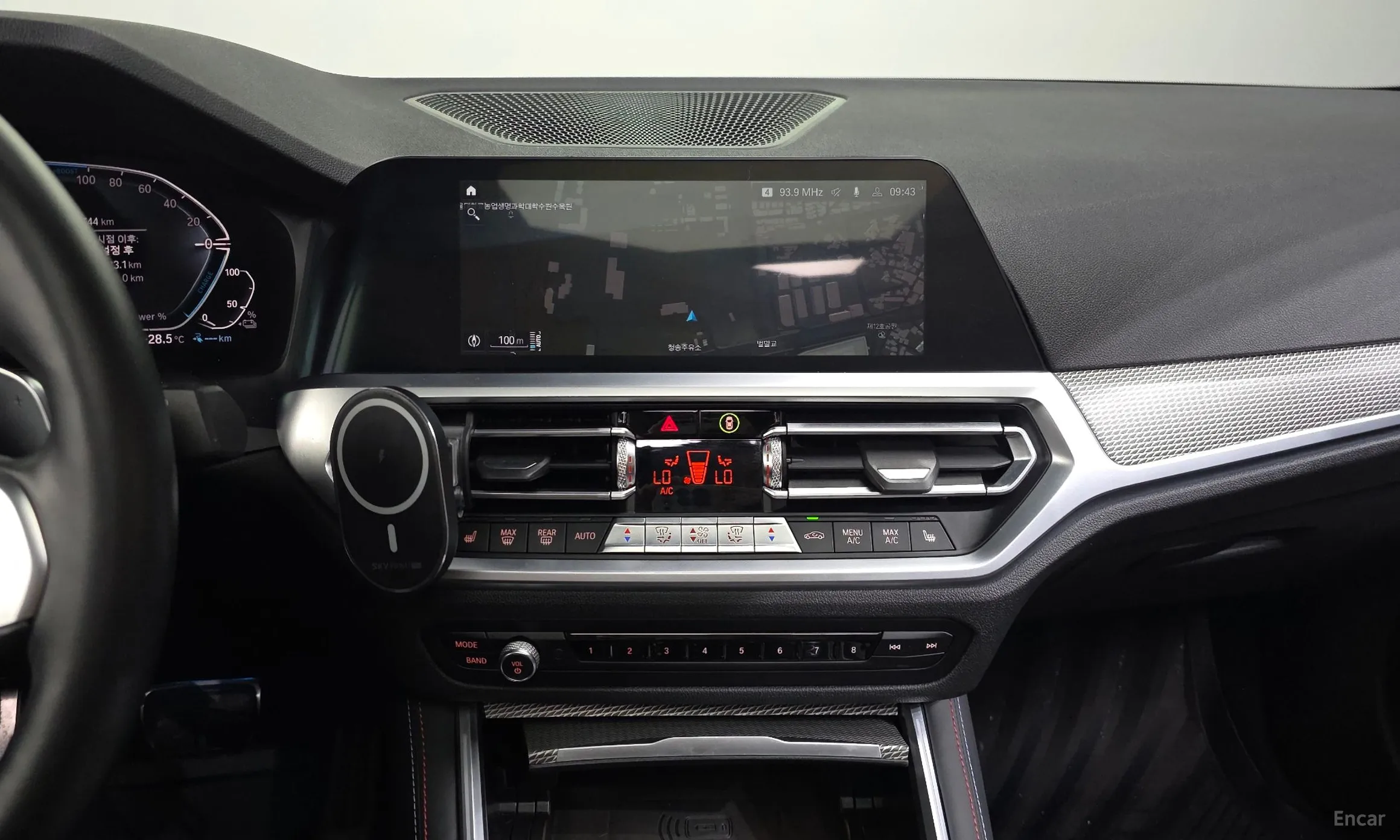 BMW 3 Series (G20) превью 14