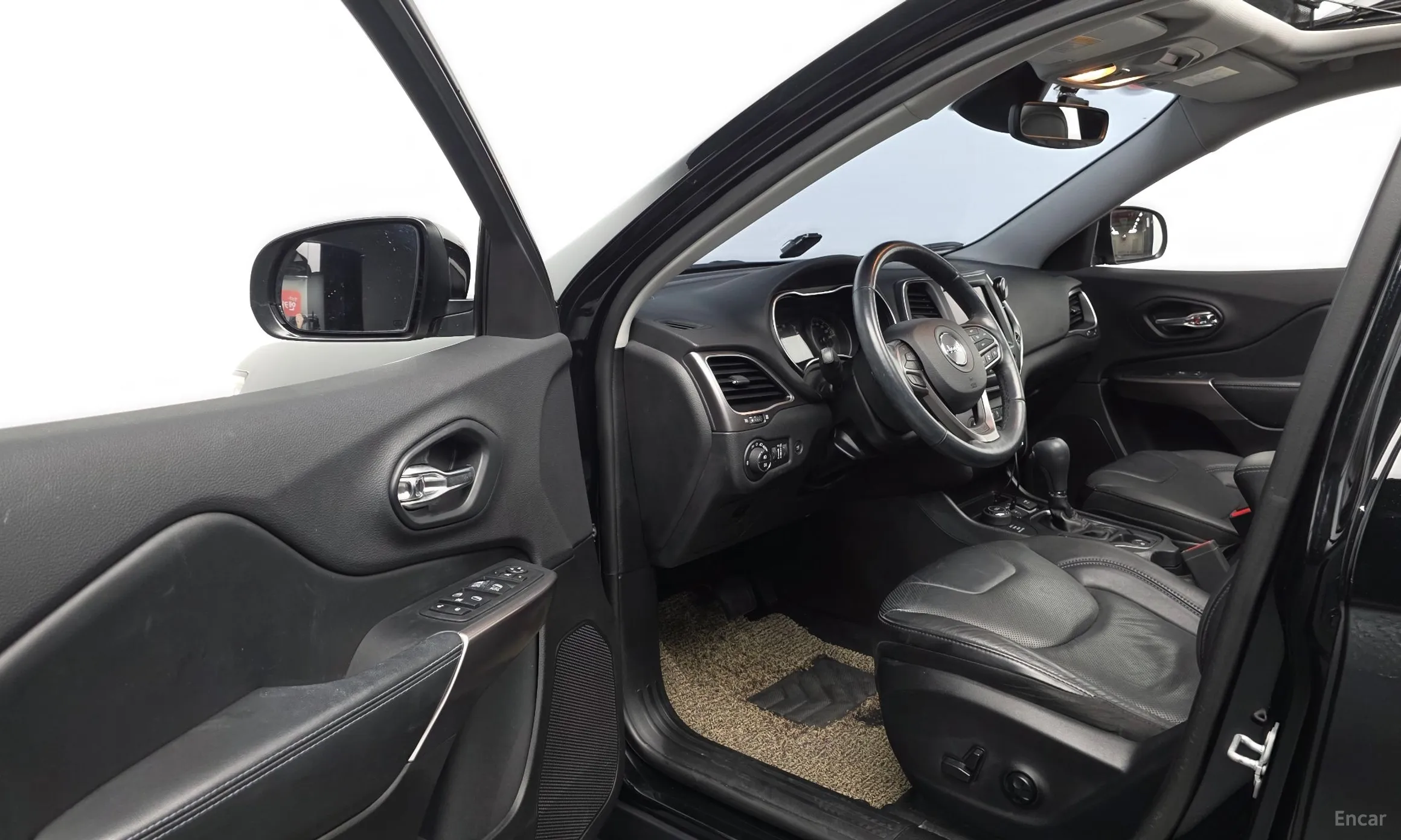 Jeep Cherokee (KL) превью 10