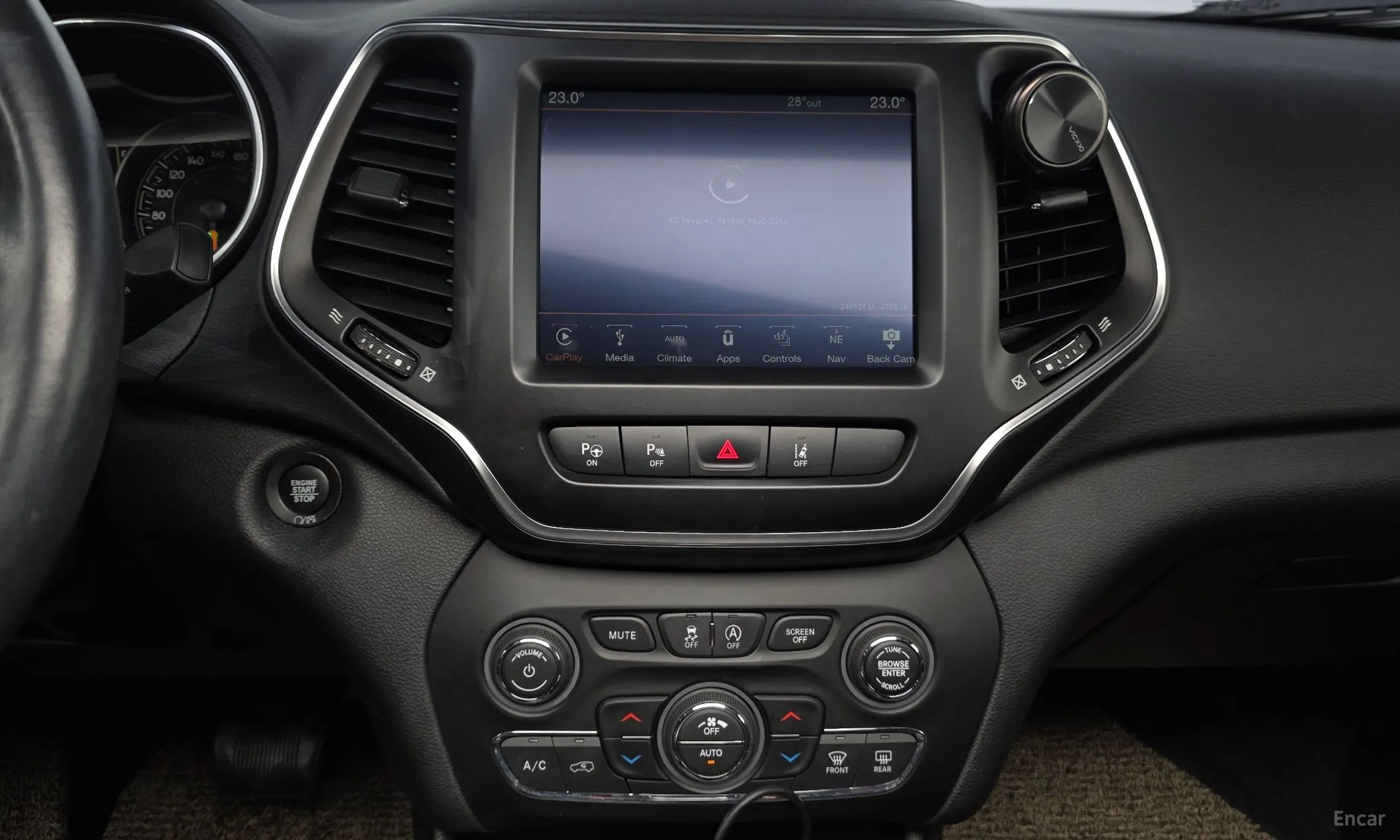 Jeep Cherokee (KL) превью 14