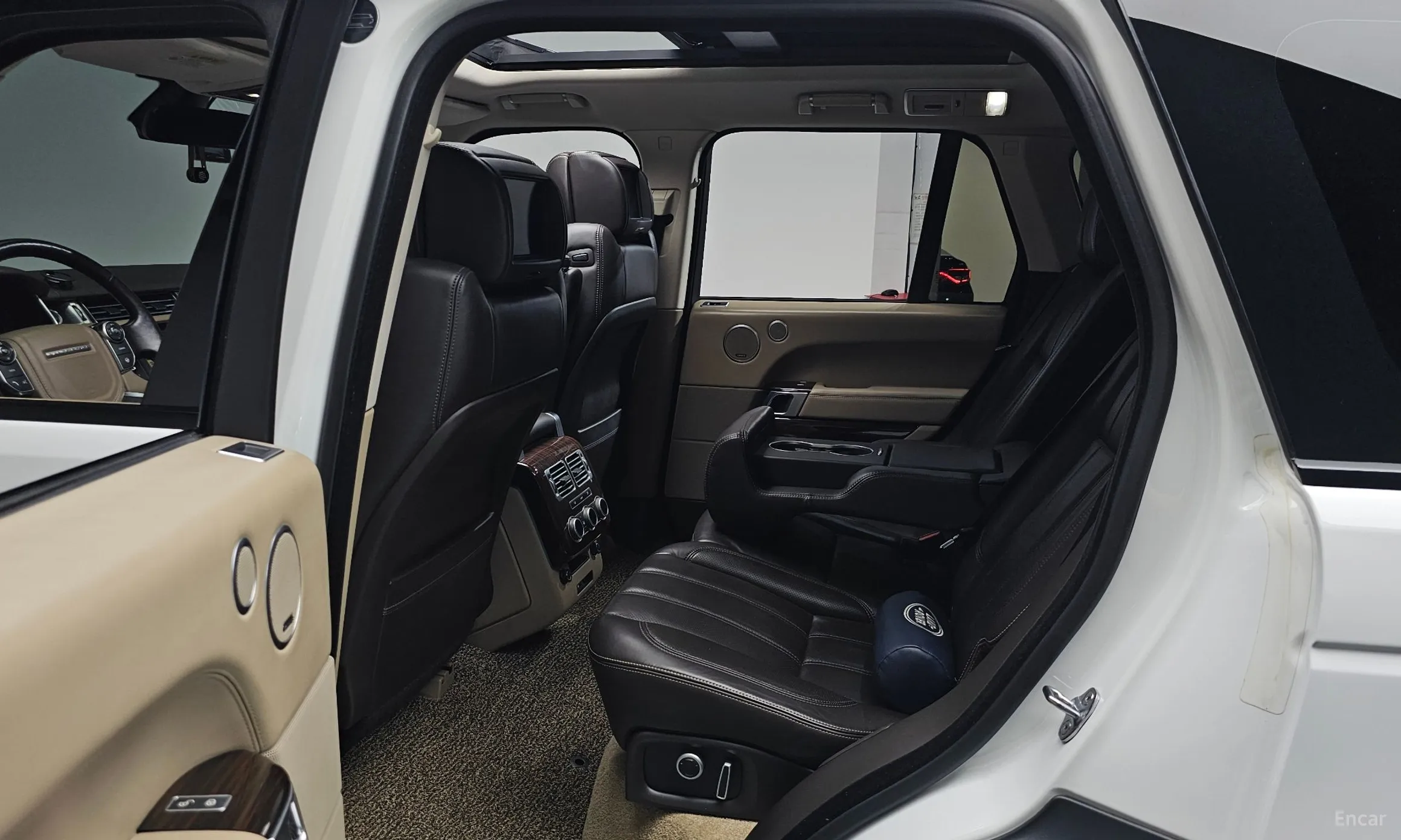 Land Rover Range Rover 4th Generation превью 12