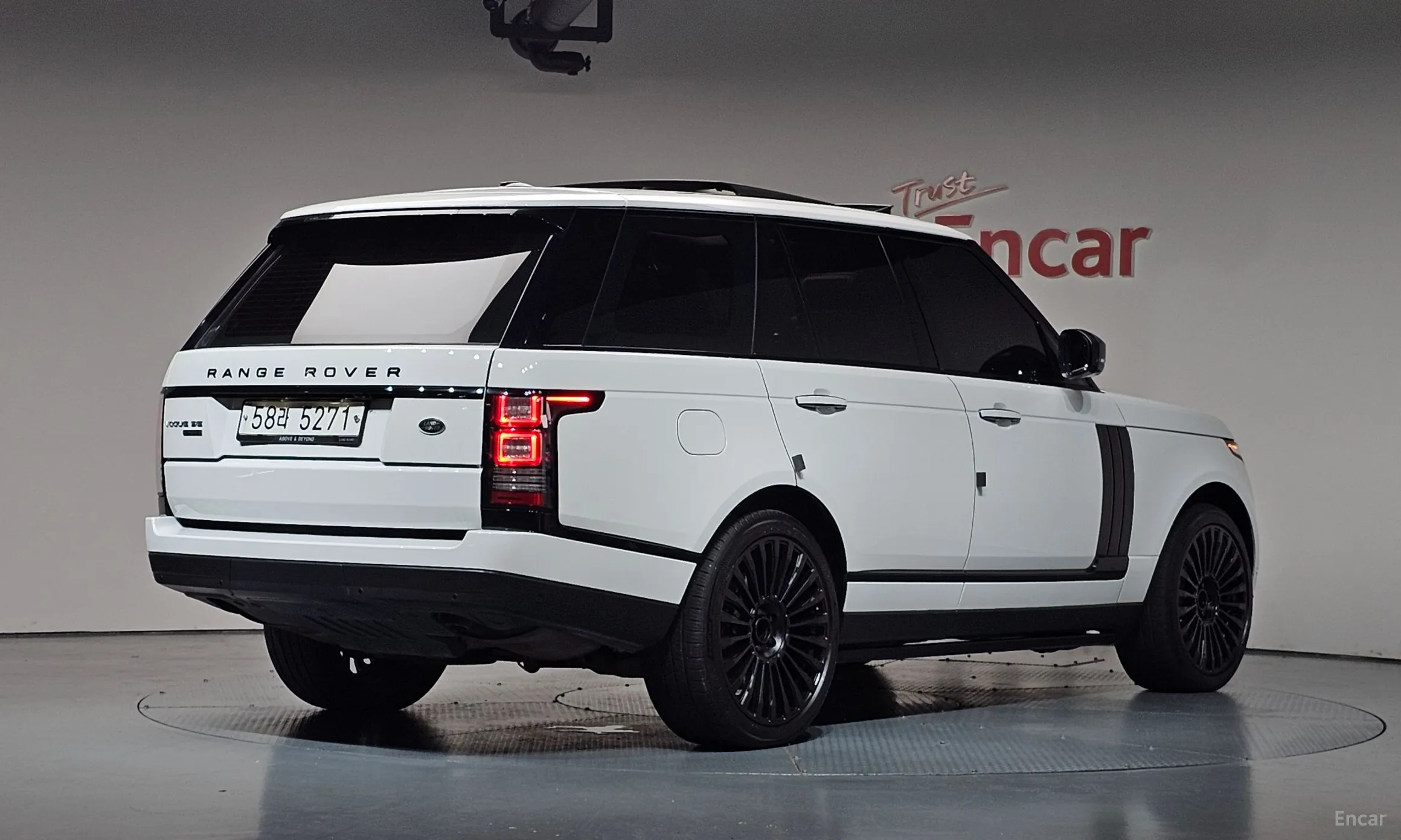 Land Rover Range Rover 4th Generation