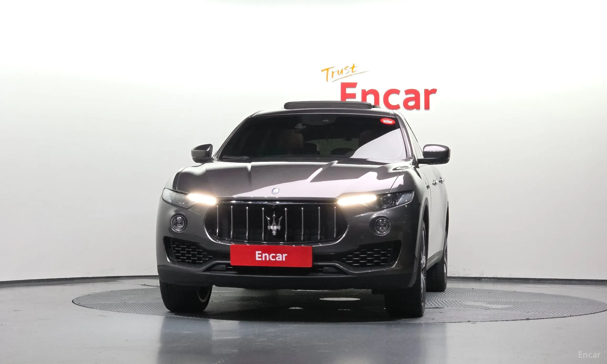 Maserati Levante превью 3