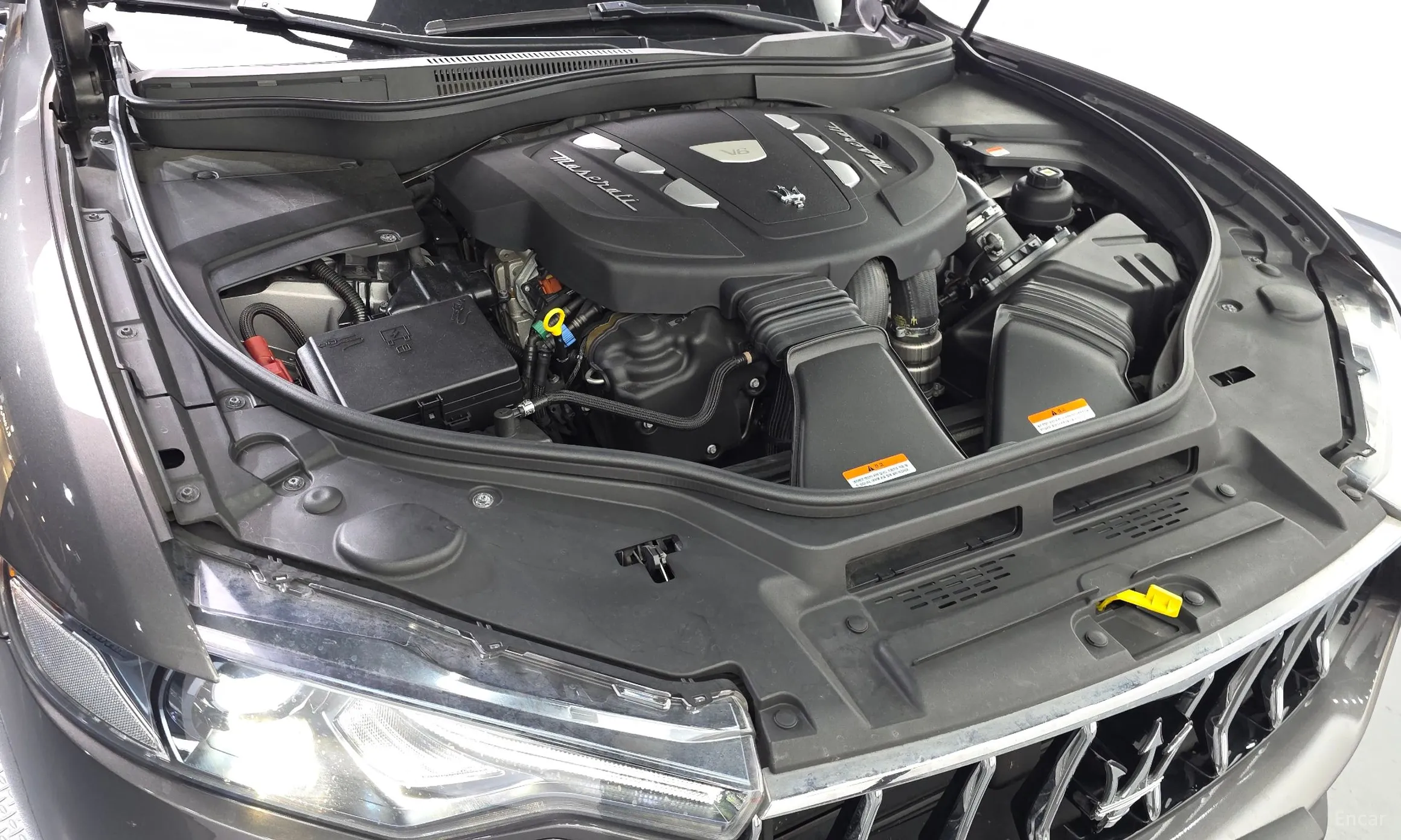 Maserati Levante превью 6
