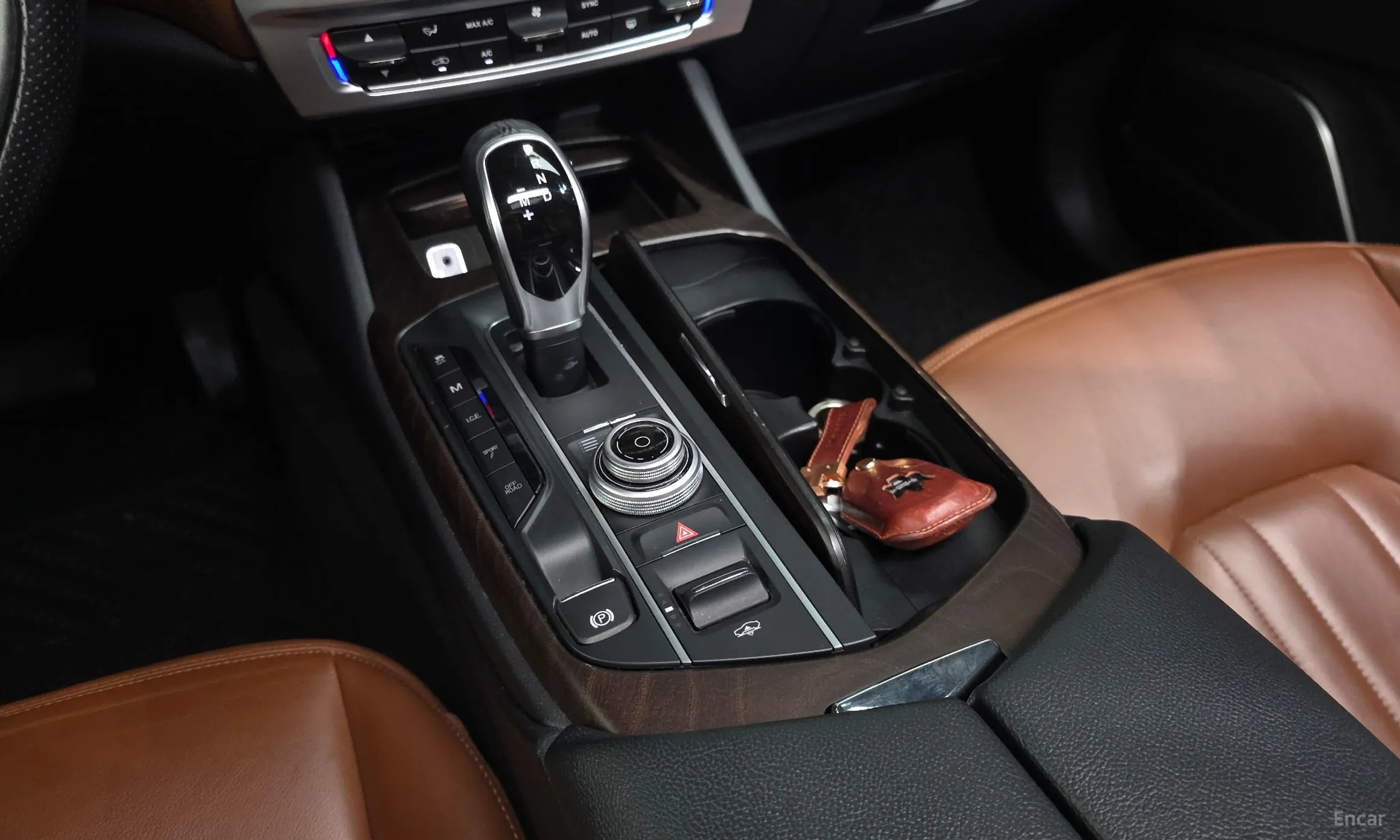 Maserati Levante превью 9