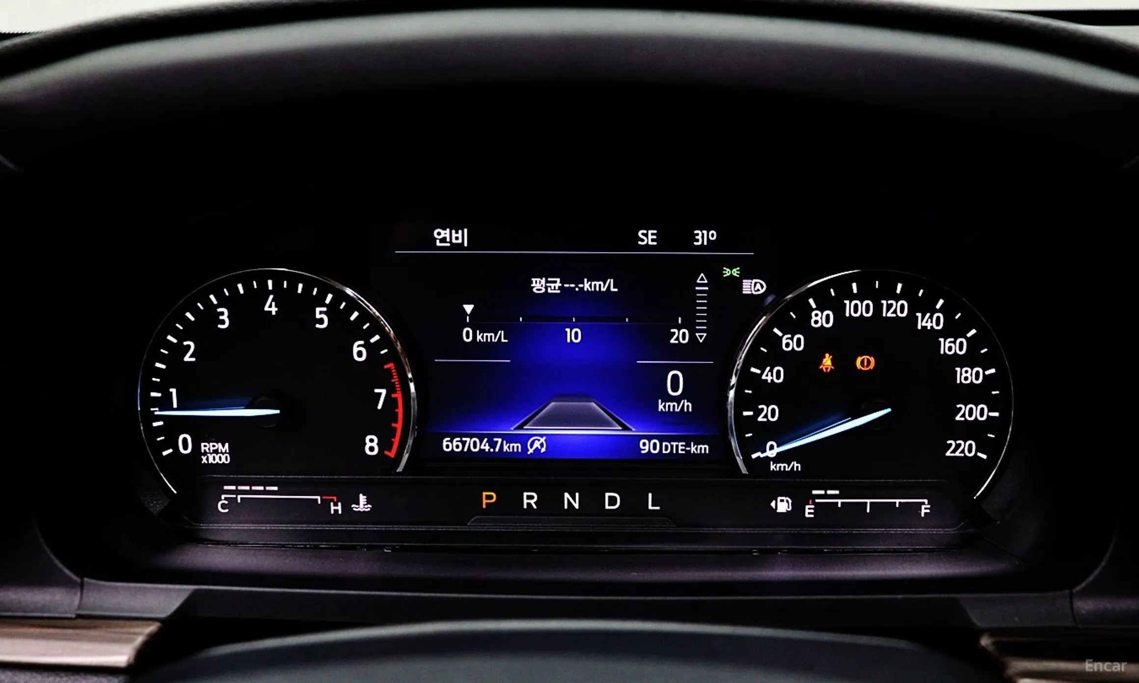 Ford Explorer 6th Generation превью 11