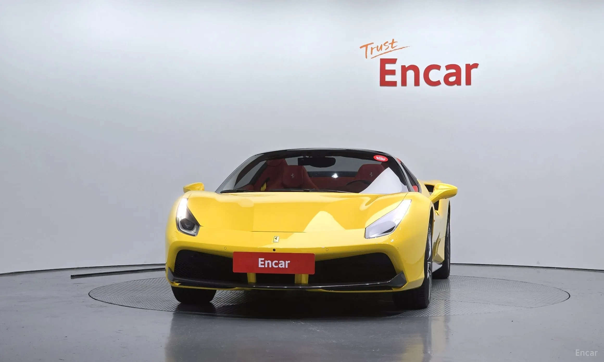 Ferrari 488 Spider превью 3