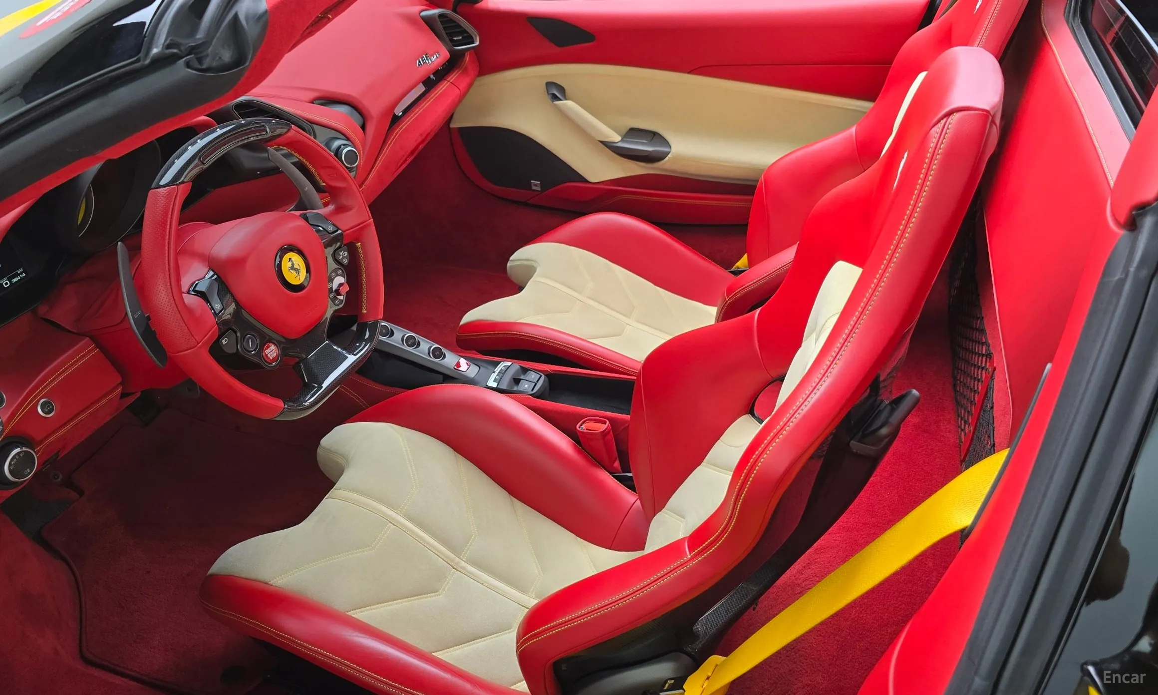 Ferrari 488 Spider превью 7
