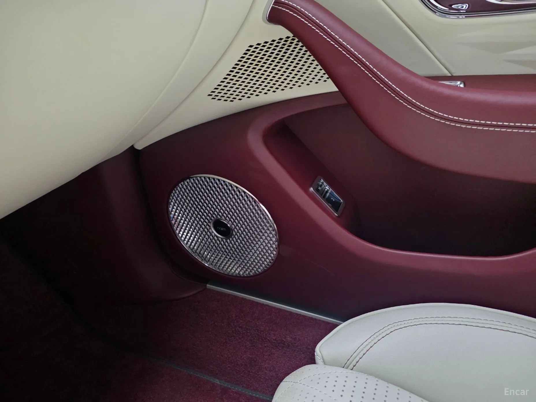 Bentley Flying Spur 3rd Generation превью 11
