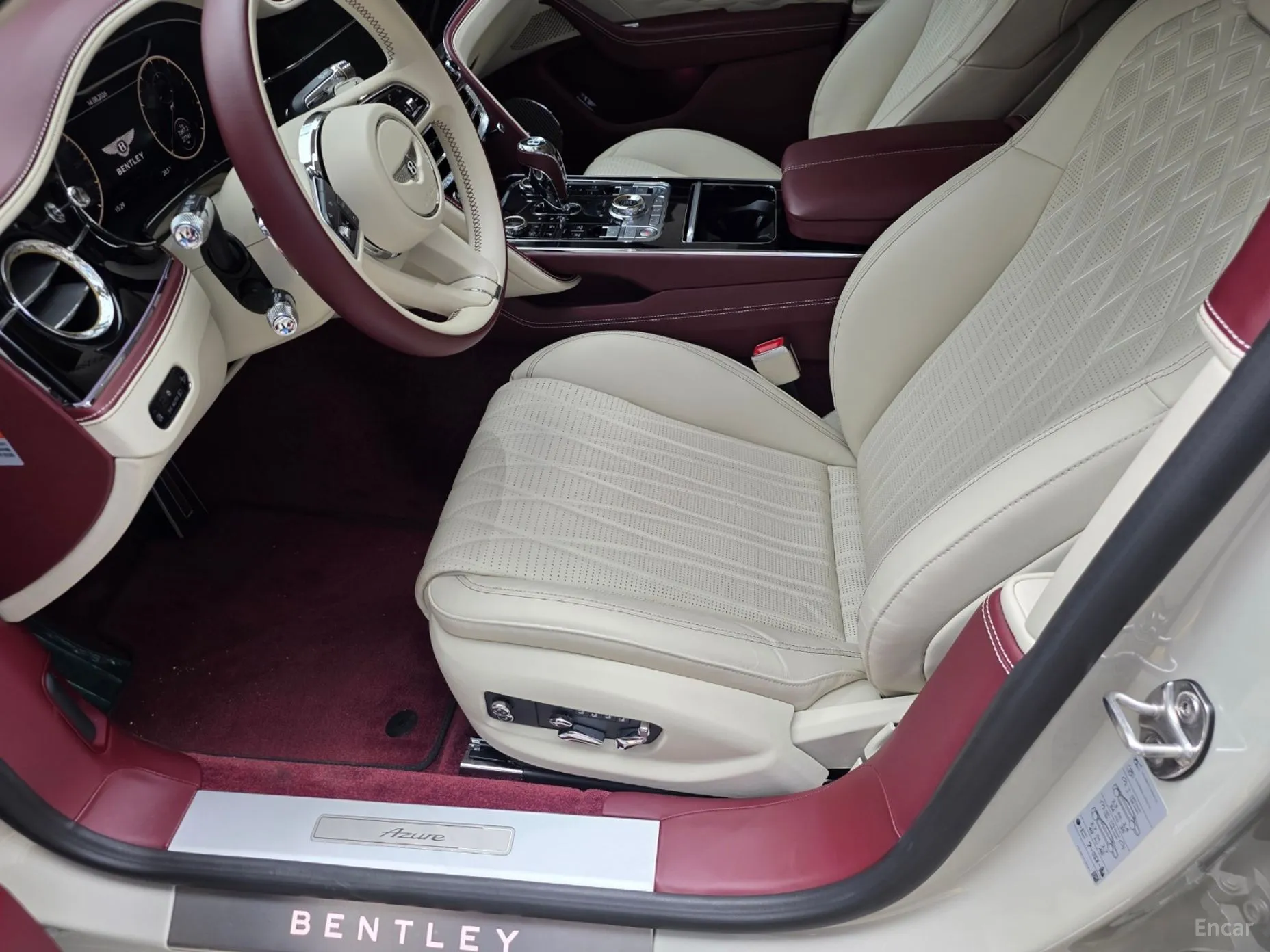 Bentley Flying Spur 3rd Generation превью 6