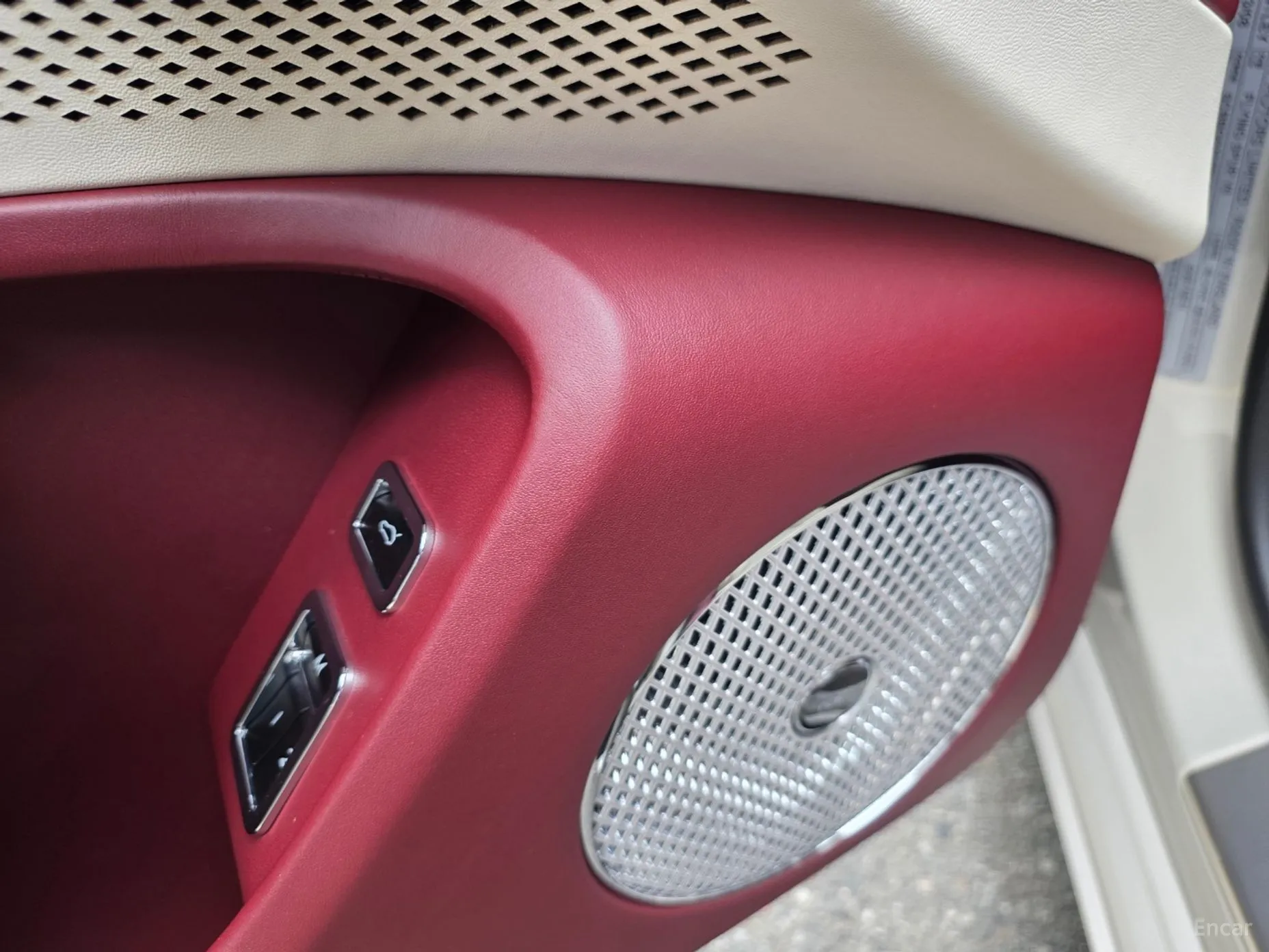 Bentley Flying Spur 3rd Generation превью 9