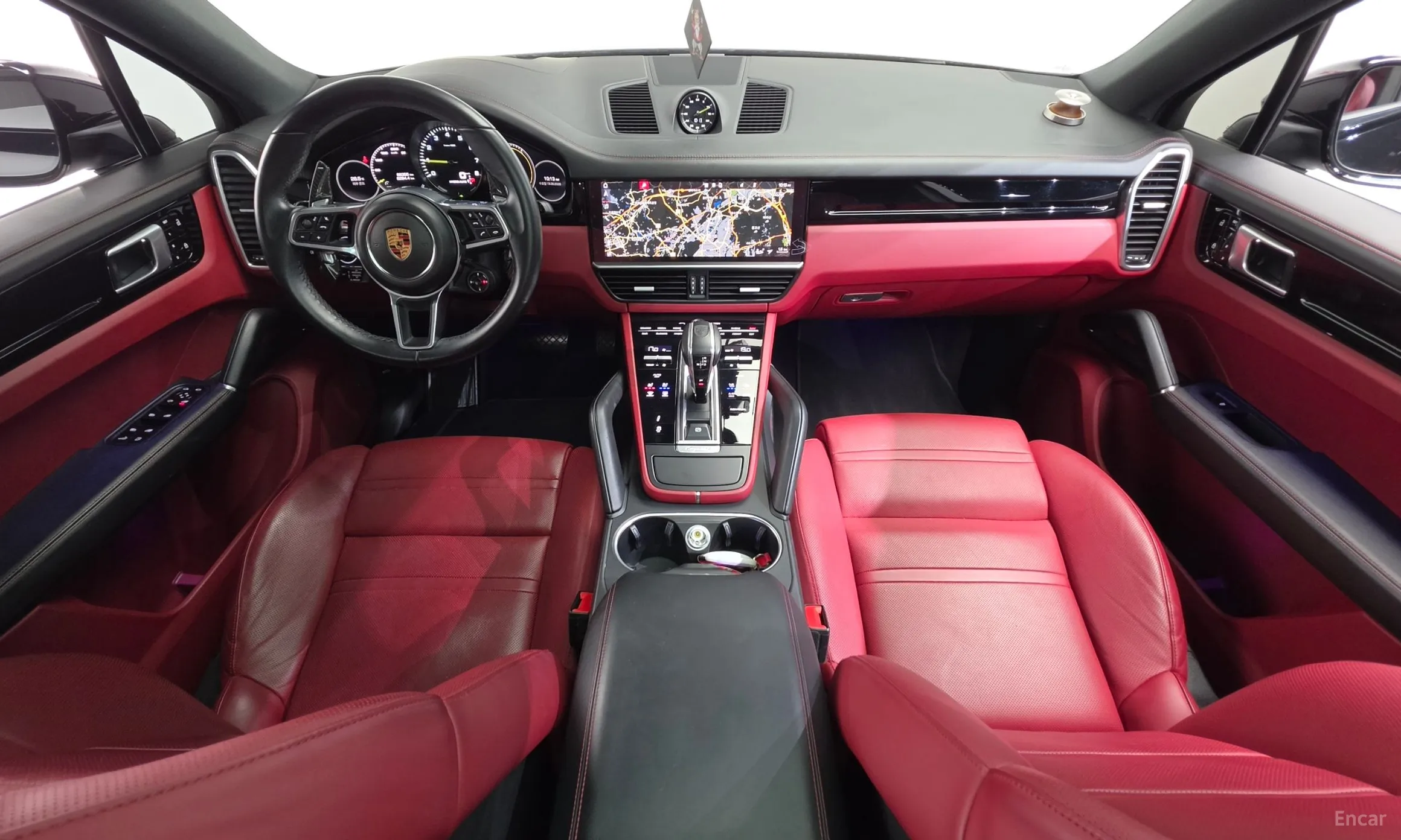 Porsche Cayenne (PO536) превью 7