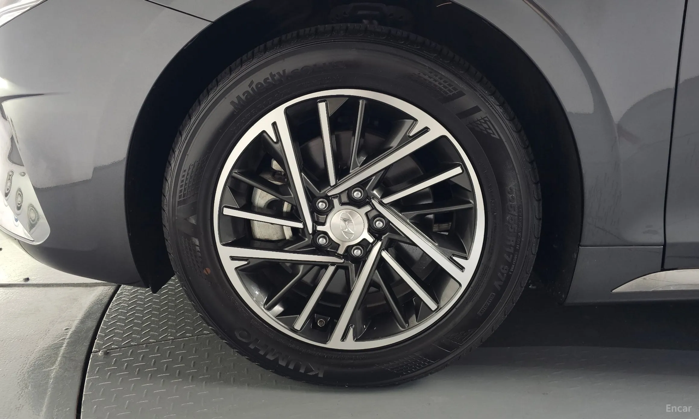 Hyundai Grandeur IG превью 5