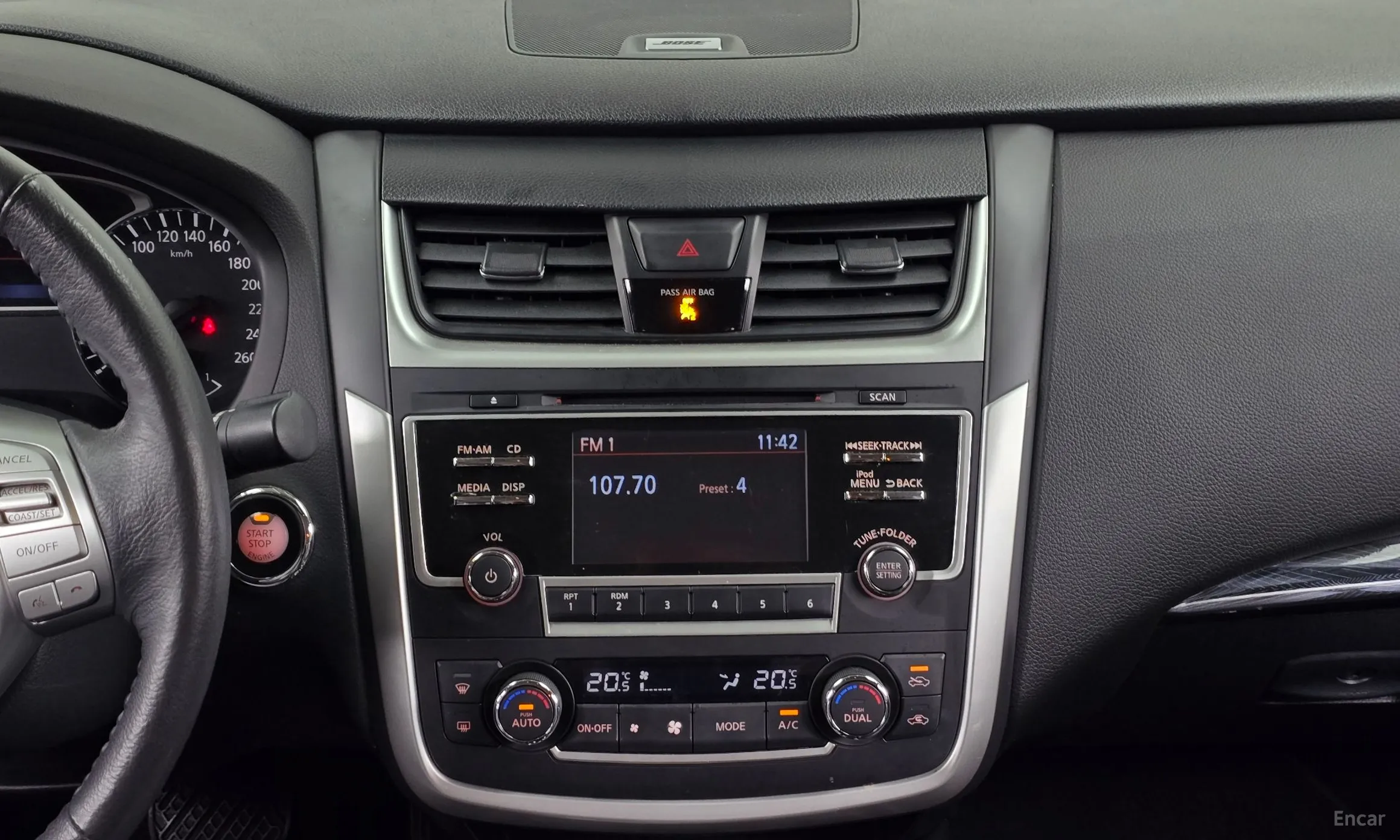 Nissan Altima превью 14