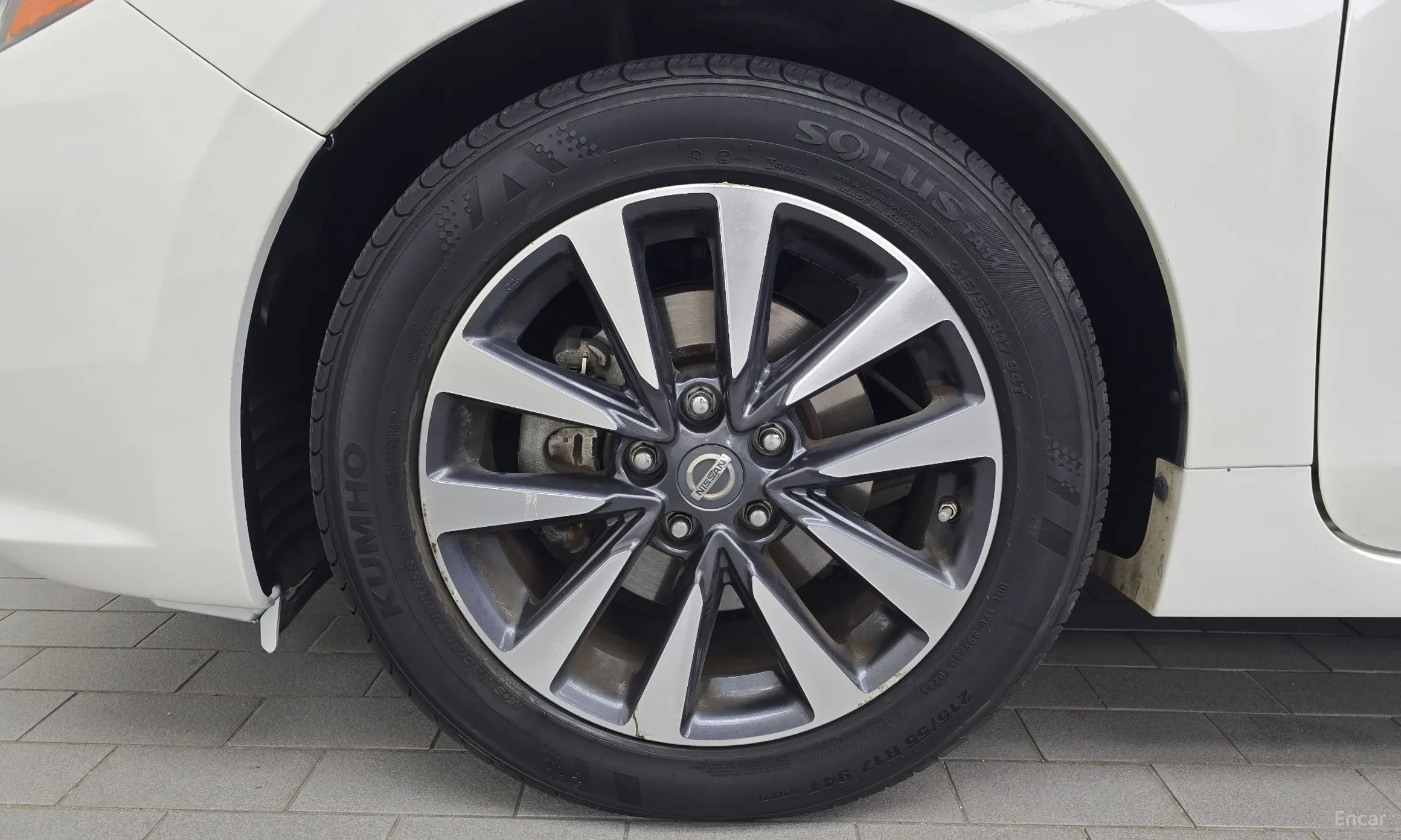 Nissan Altima превью 5
