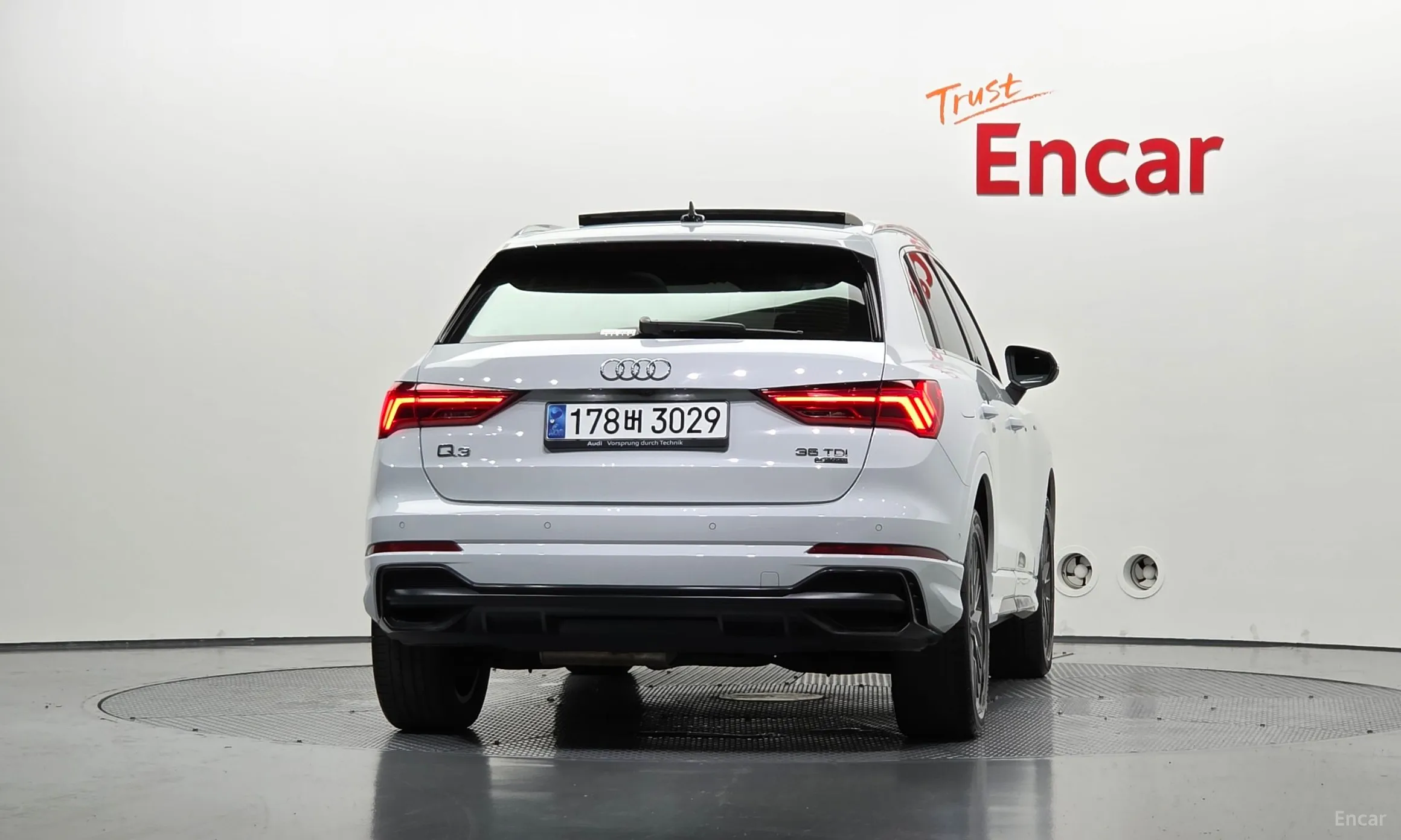 Audi Q3 (F3) превью 4
