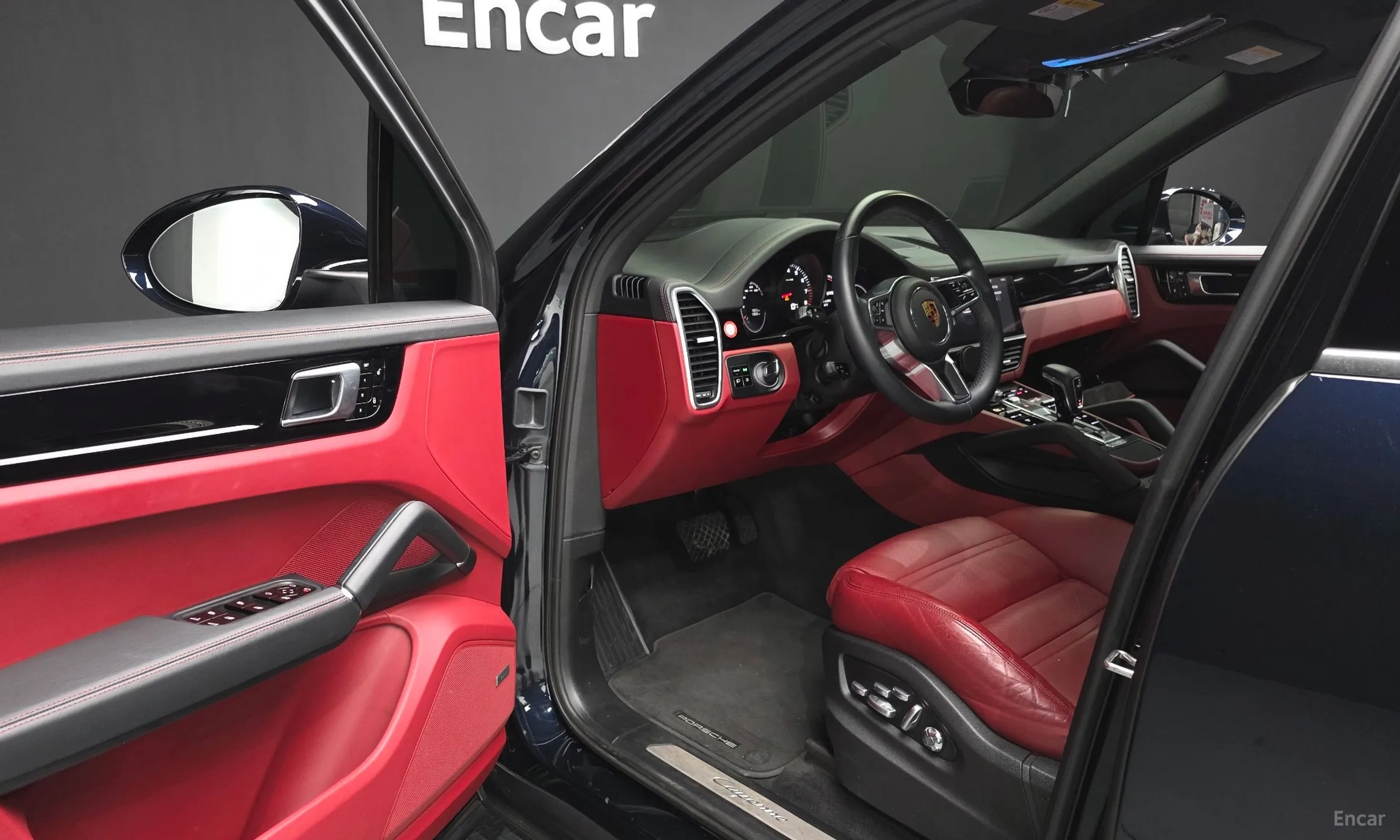 Porsche Cayenne (PO536) превью 10