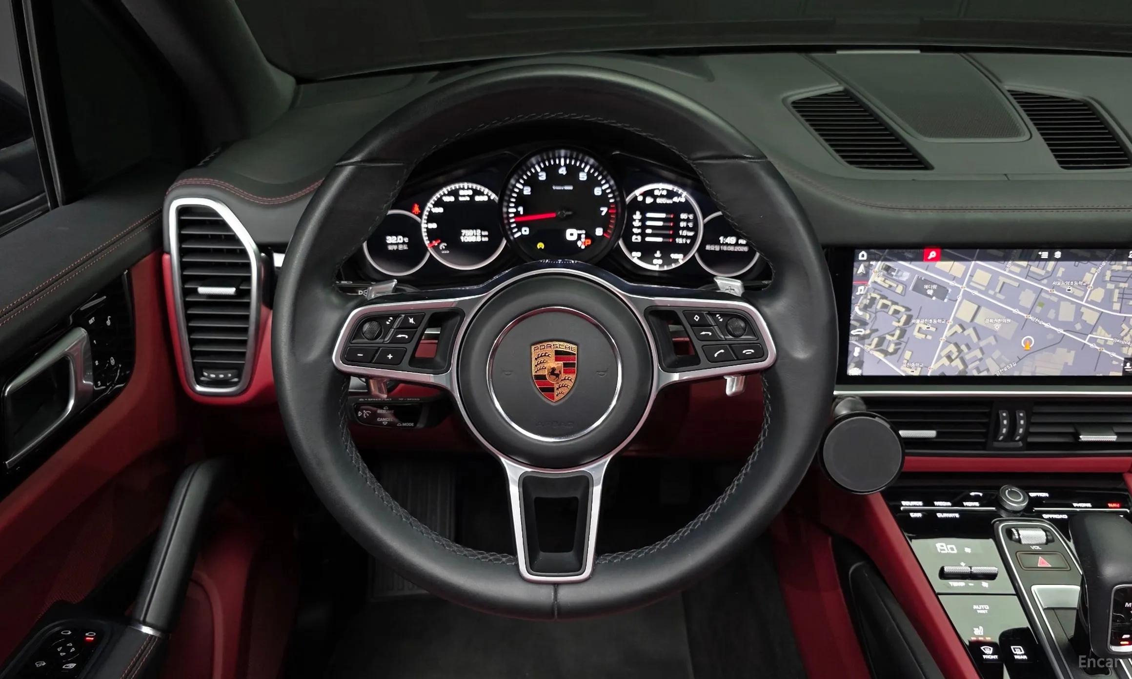 Porsche Cayenne (PO536) превью 14