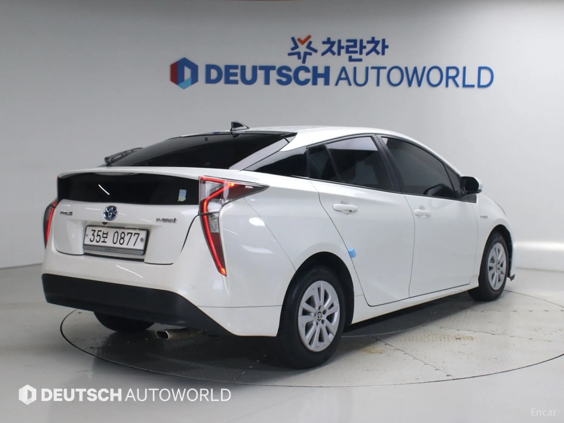 Toyota Prius 4th Generation