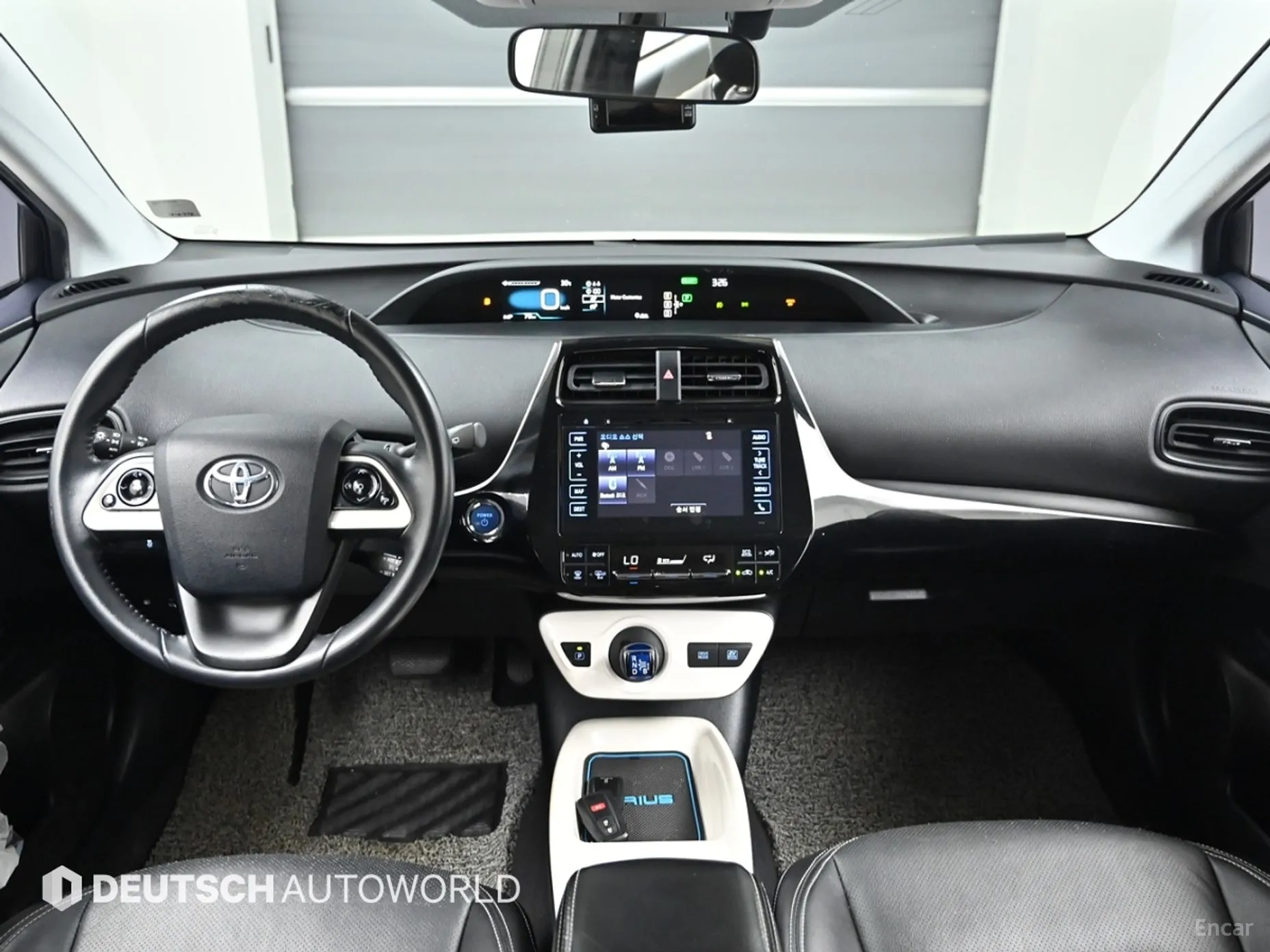 Toyota Prius 4th Generation превью 7