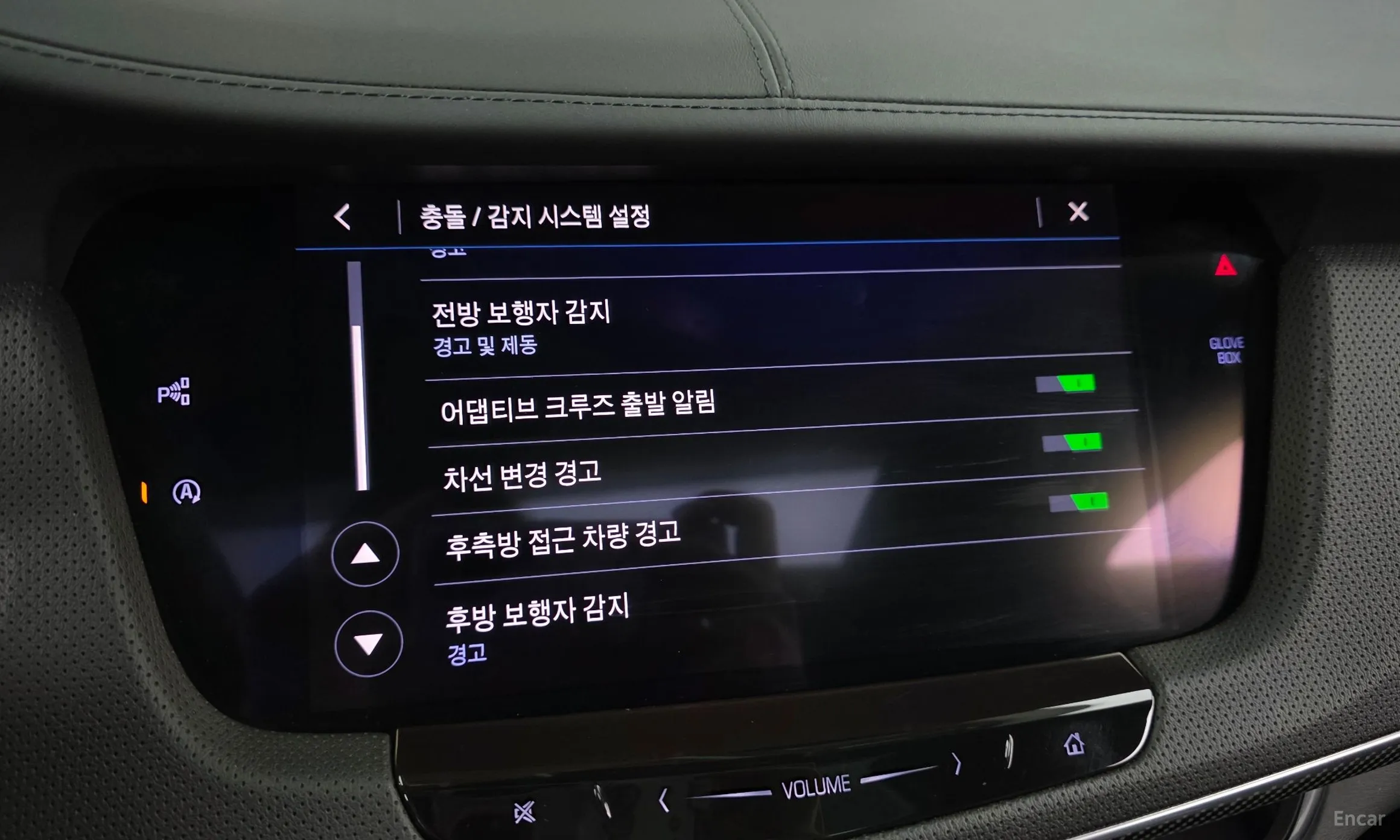 Cadillac CT6 превью 17
