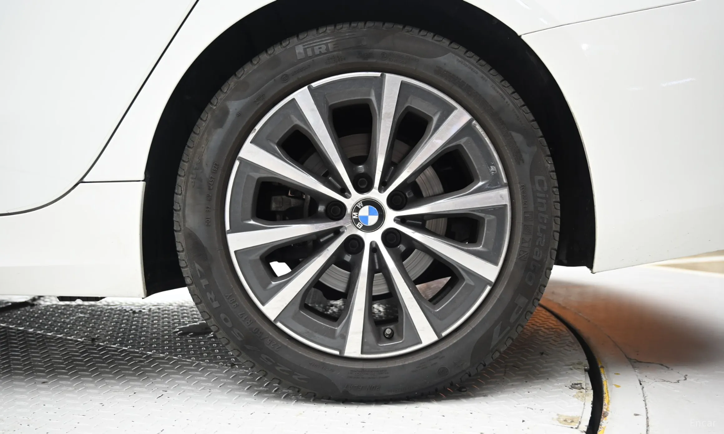 BMW 3 Series (G20) превью 5