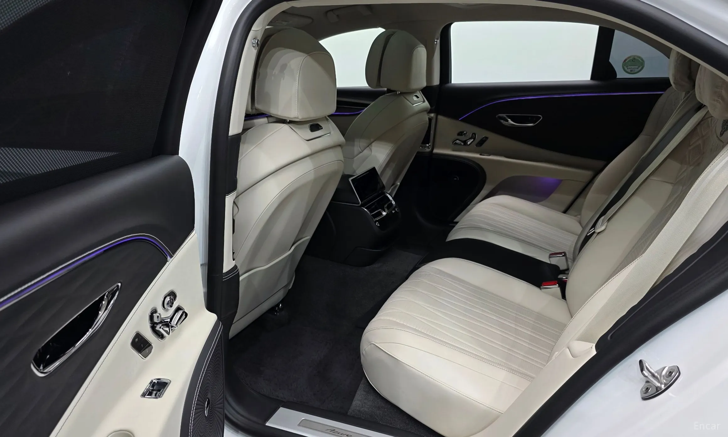 Bentley Flying Spur 3rd Generation превью 12